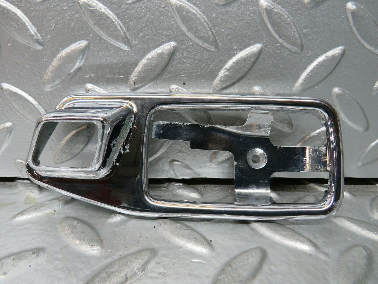 23262 Mercedes-Benz W116 350SE Left Door Handle Surround 1087660111