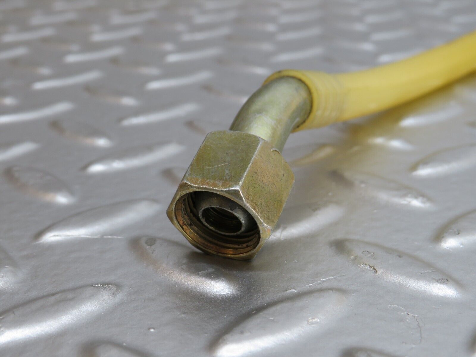 33812 Mercedes-Benz W201 190E 2.0L Brake Servo Vacuum Pipe