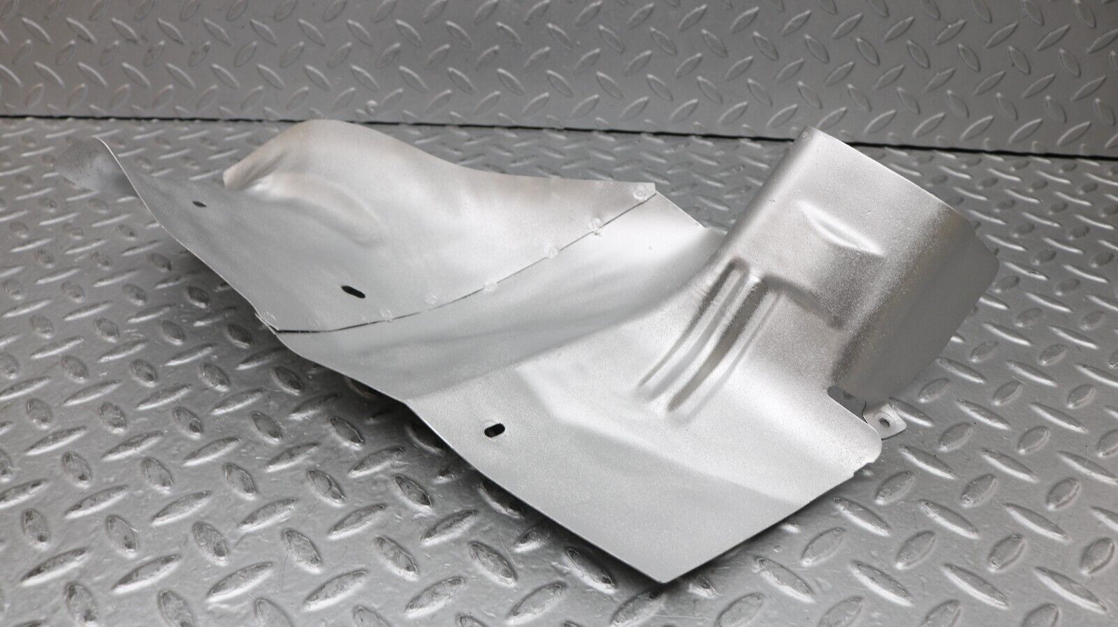 37236 Mercedes-Benz C126 420SEC Coupe Exhaust Heat Shield