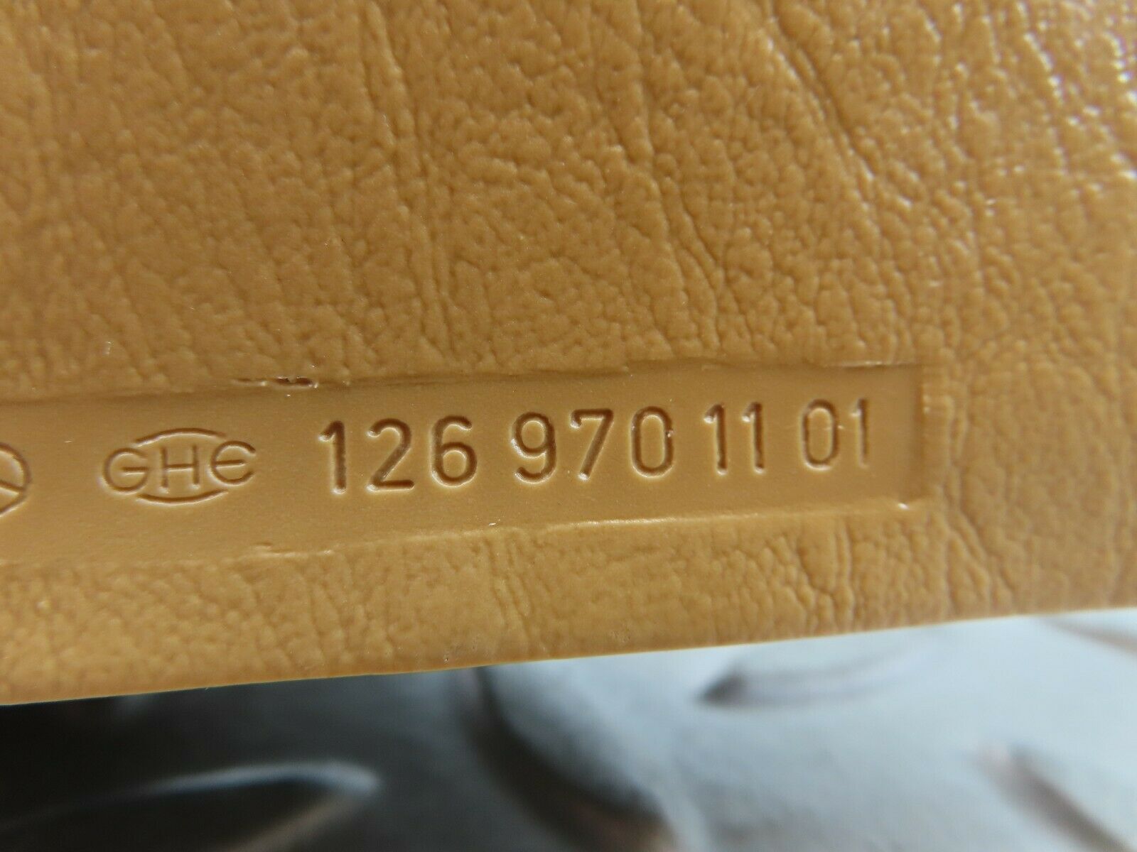 6048 Mercedes-Benz W126 380SE Interior Door Handle Rear Left 1269701101