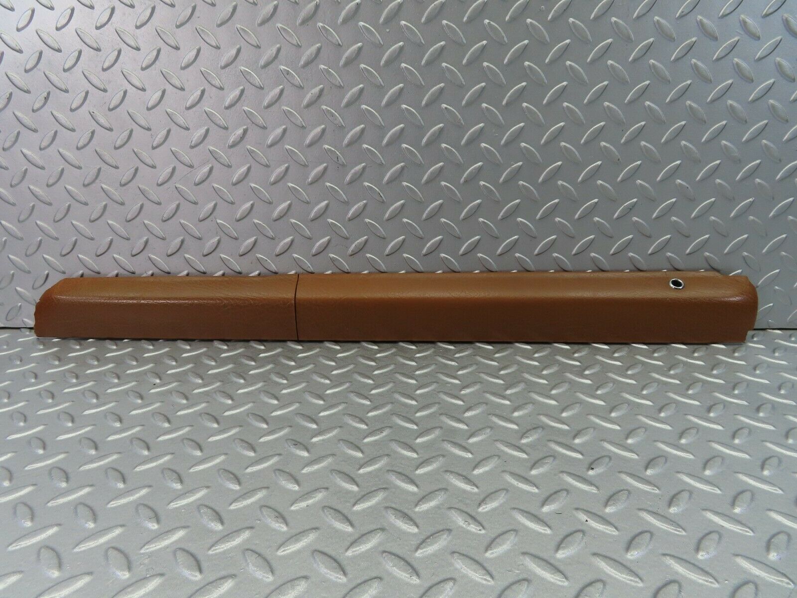 7838 Mercedes-Benz W115 220D Front Right Upper Door Panel