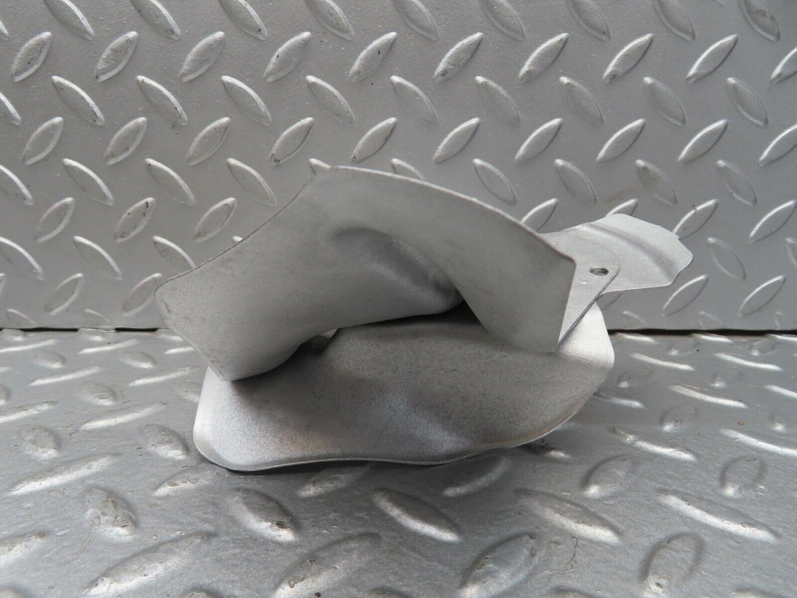 13421 Mercedes-Benz W220 S430 Engine Mount Heat Shield Left Right 2202400145