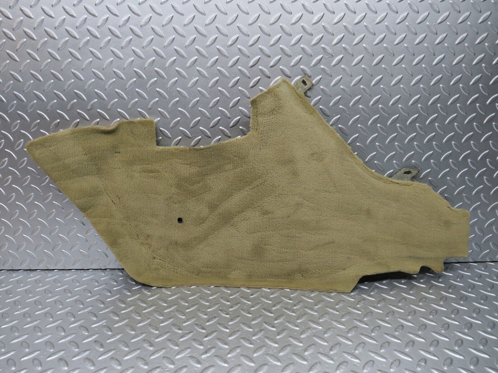 29302 Mercedes-Benz W124 230E Centre Console Carpet Left Side Beige