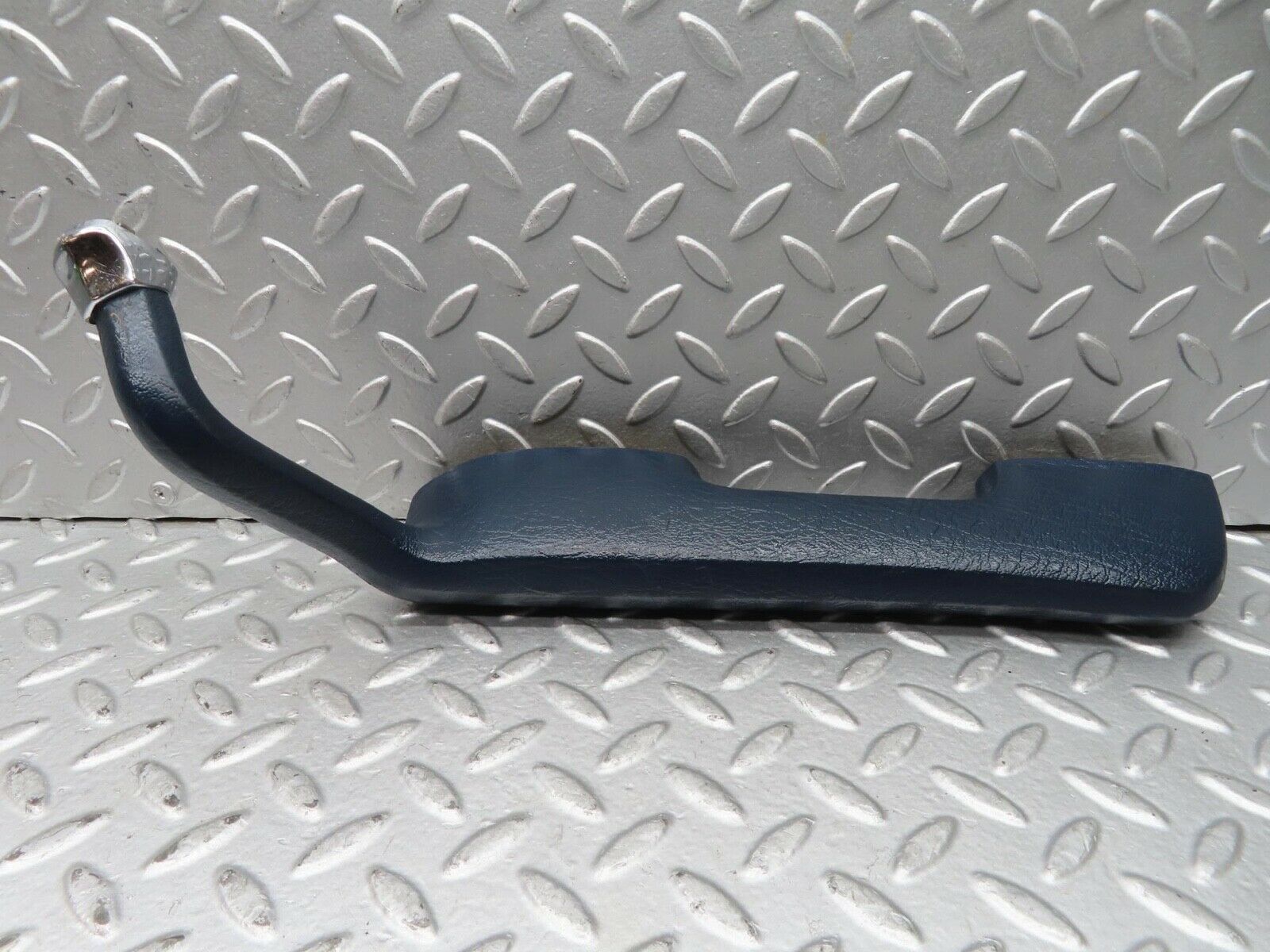 1214 Mercedes-Benz W108 280SE Door Handle Interior Front Right Blue