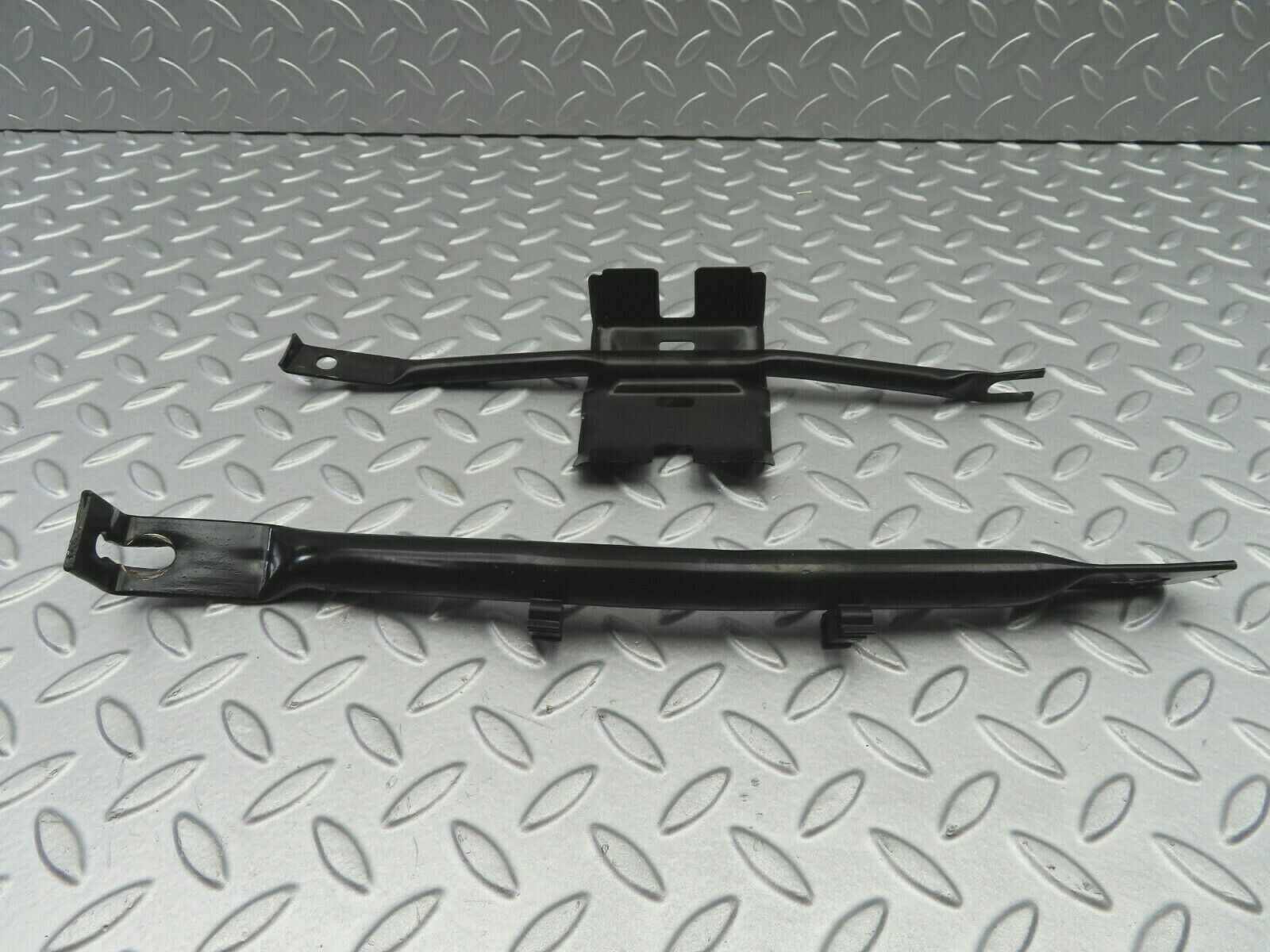 6493 Mercedes-Benz S124 E220 Wagon Heater Blower Holder Bracket