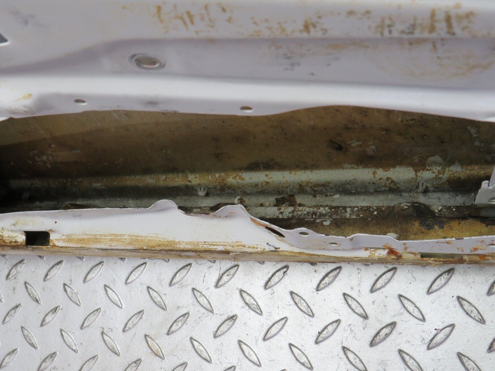 30245 Mercedes-Benz W124 230E Front Right Door