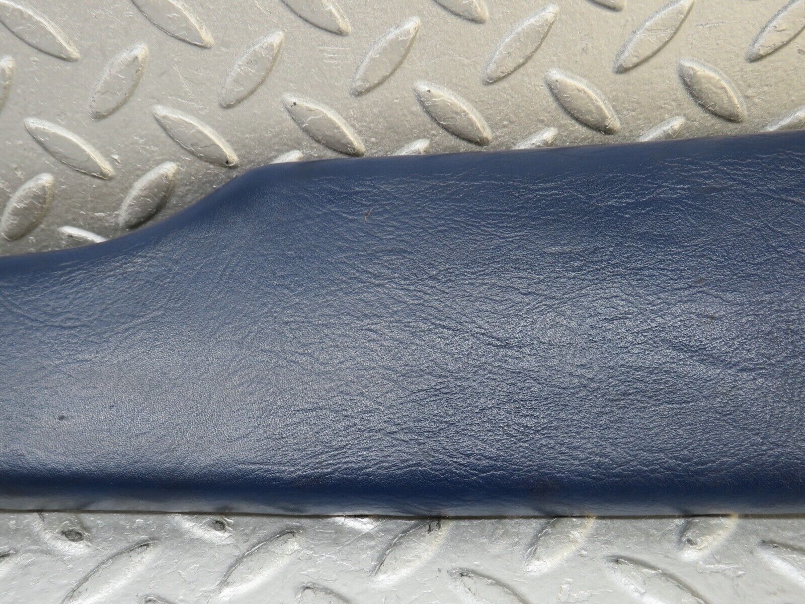 37388 Mercedes-Benz W109 300SEL B Pillar Cover Left Side Blue