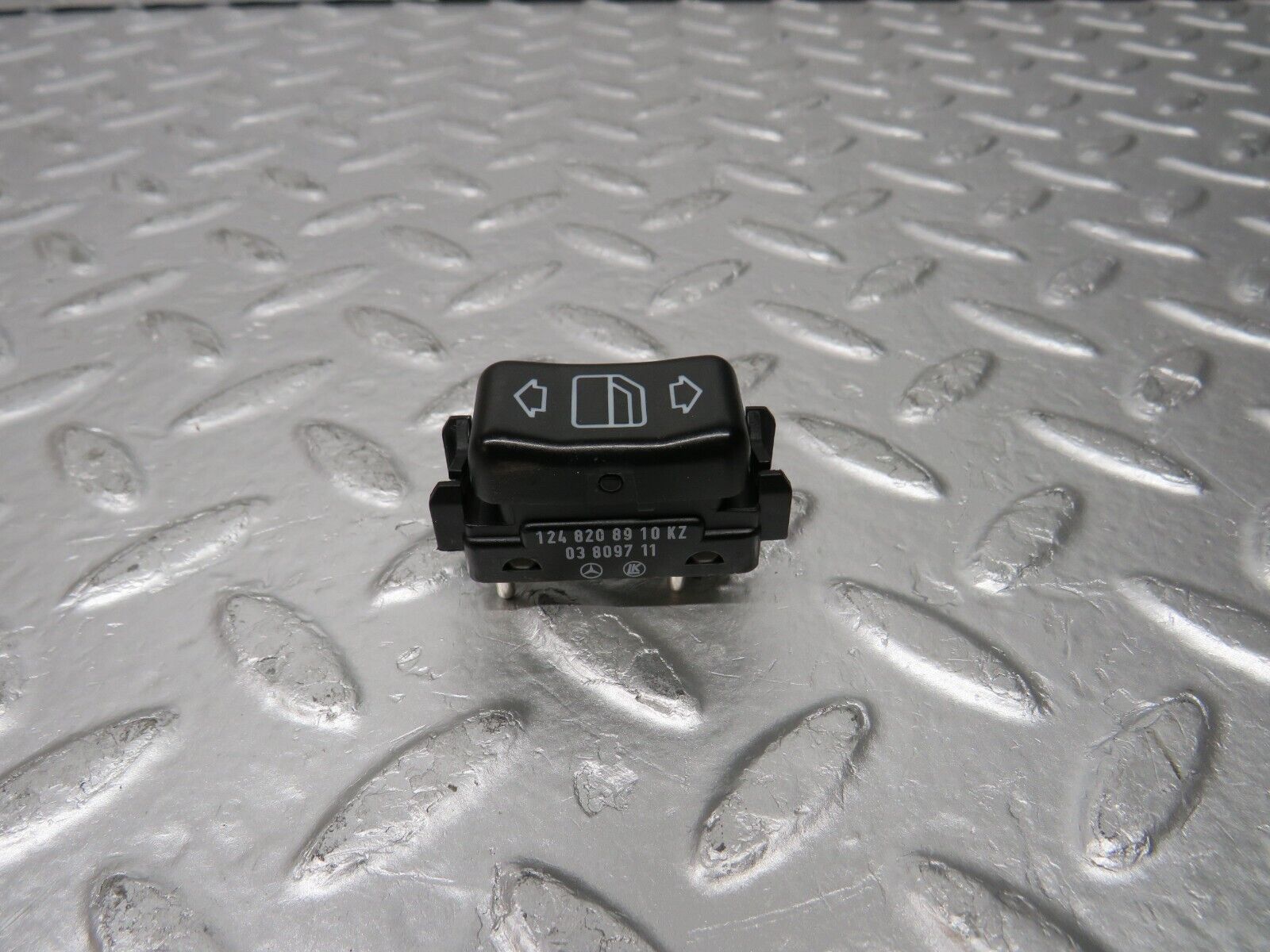 30517 Mercedes-Benz W124 230E Electric Window Switch Left Side 1248208910