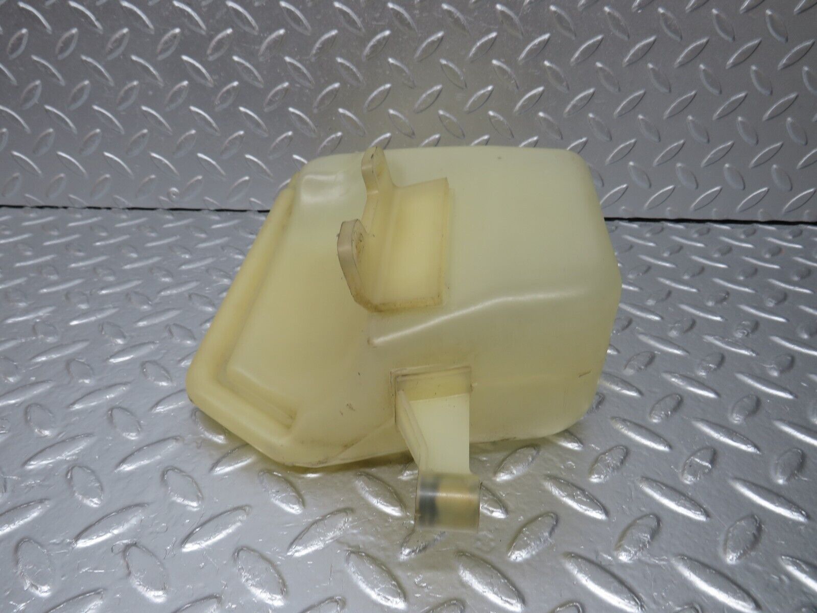 34001 Mercedes-Benz W124 260E Coolant Expansion Tank 1245000449