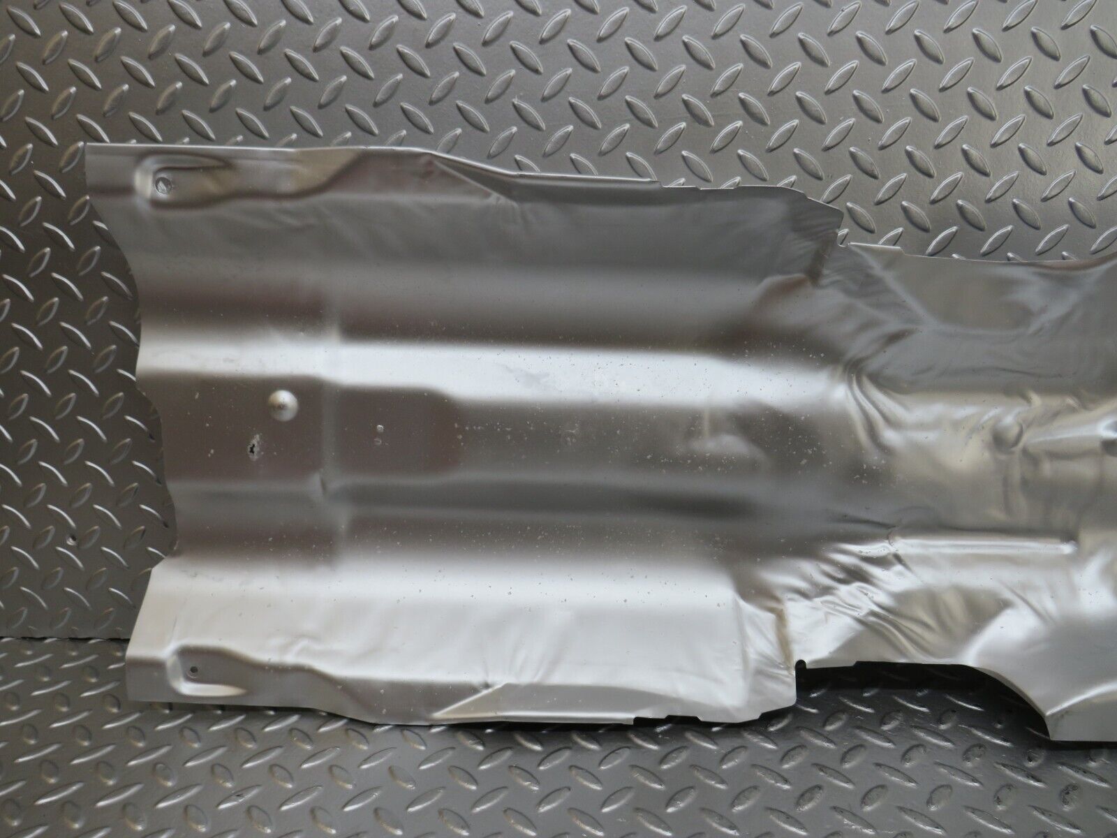 24715 Mercedes-Benz W140 S320 Exhaust Heat Shield