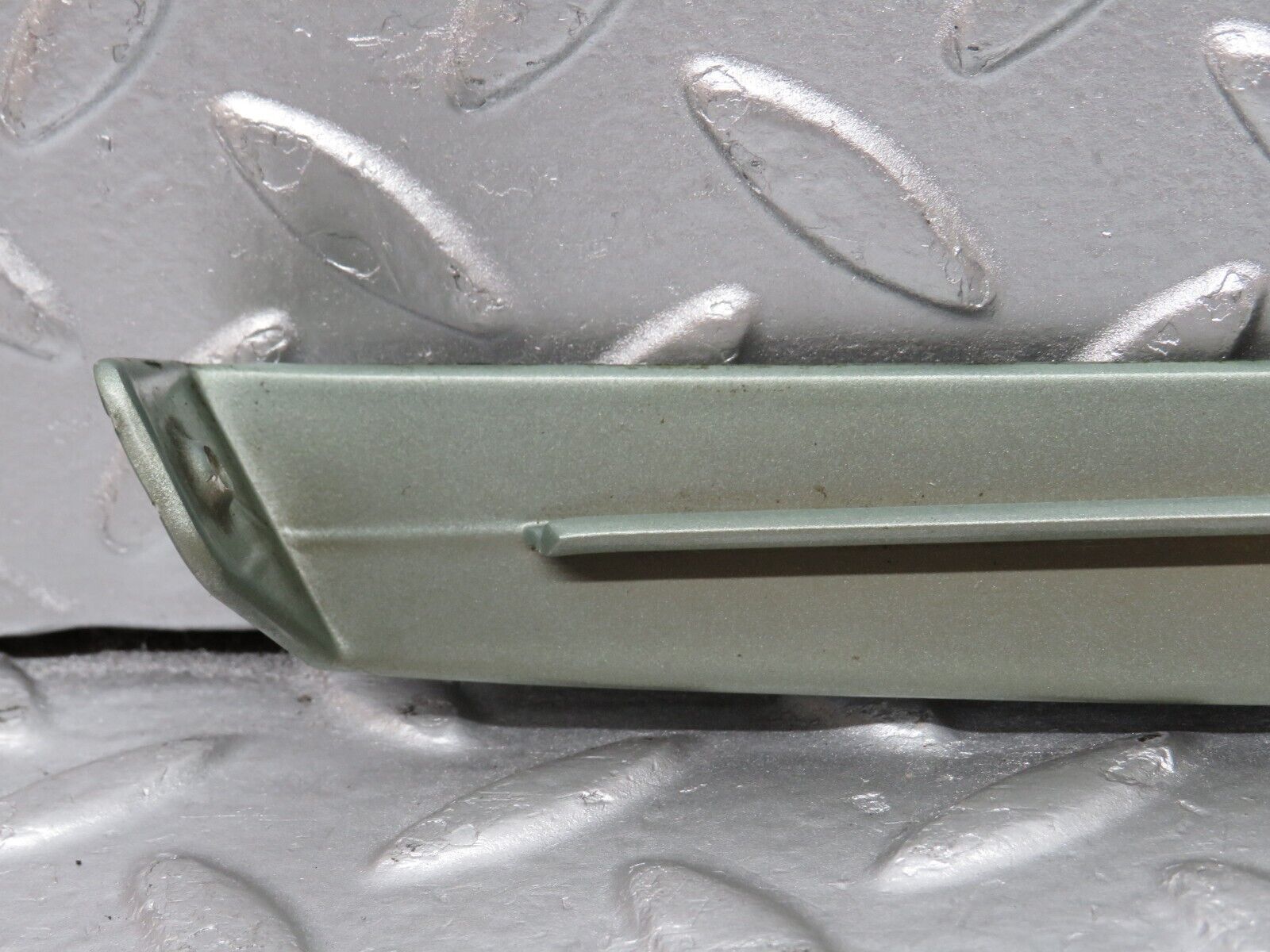 33968 Mercedes-Benz W124 260E C Pillar Exterior Trim Right Side