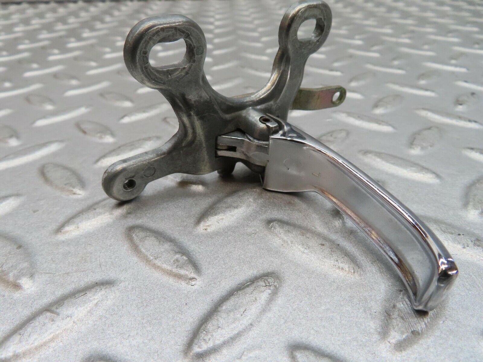 12330 Mercedes-Benz W108 280SE 3.5 Left Interior Door Handle 1107660319