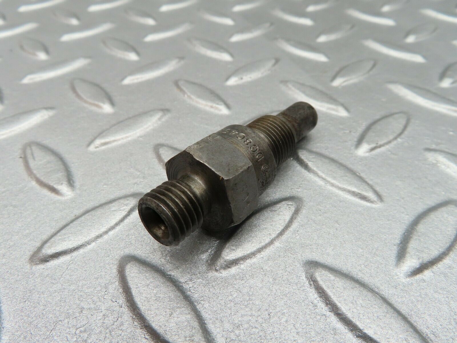 3523 Mercedes-Benz W108 280SE Fuel Injector Bosch DC8C45R2