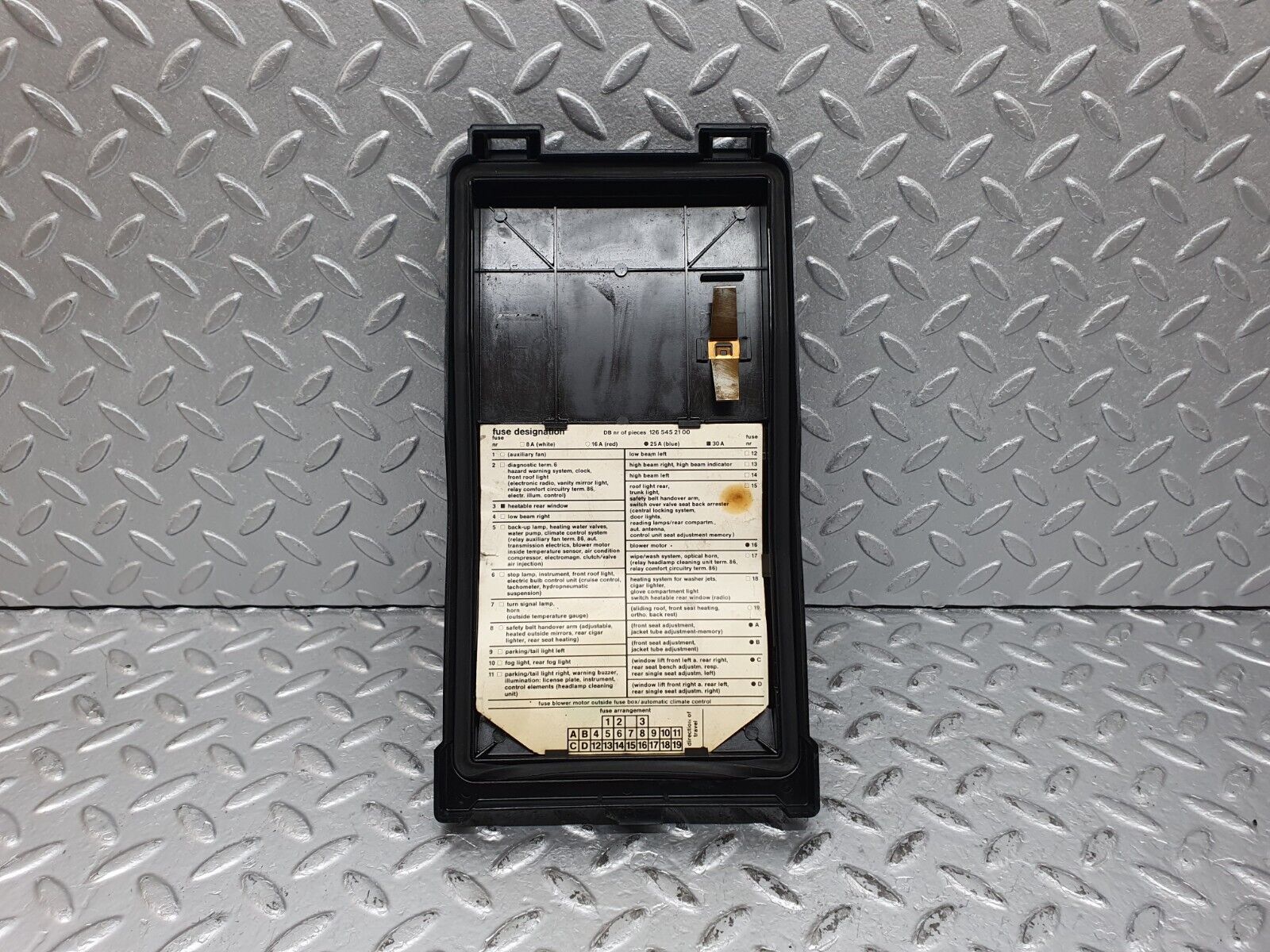 41220 Mercedes-Benz W126 300SE Fuse Box Housing 1265401650 1265400182 1265452100