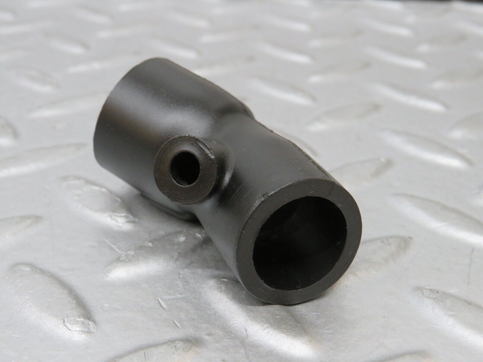 36281 Mercedes-Benz W126 420SE Crankcase Breather Hose Pipe 2x 1160940791 1170940882