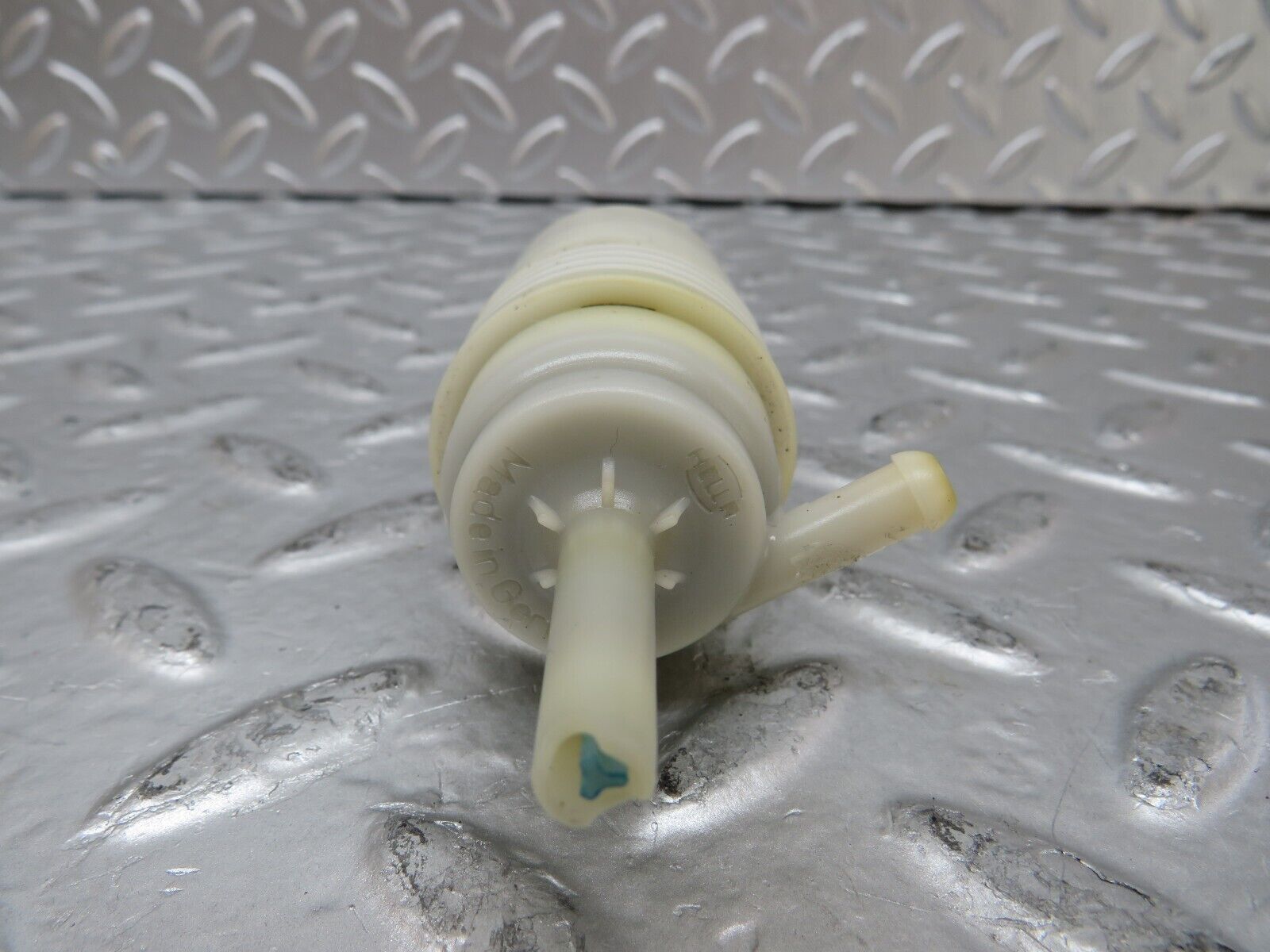 25971 Mercedes-Benz W124 280E Windscreen Washer Pump 1248690421