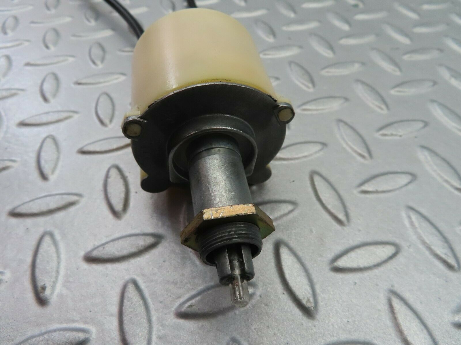 6983 Mercedes-Benz S124 E220 Wagon Heater Control Unit Switch 1248300185