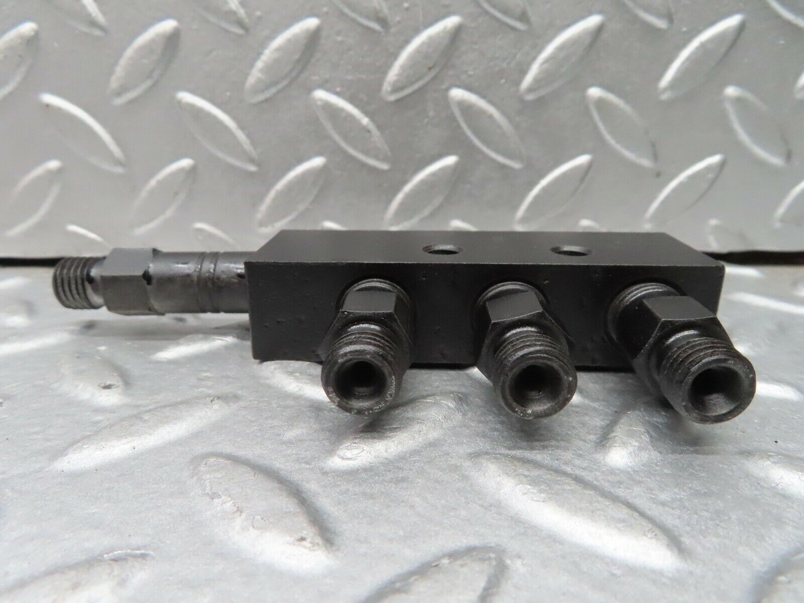 18311 Mercedes-Benz W111 220SE Coupe Fuel Injection Distributor EPVT1P1Z