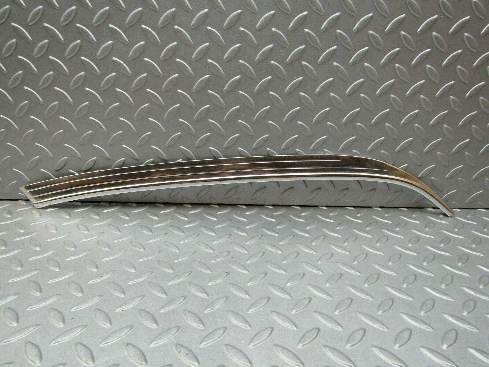 3318 Mercedes-Benz W115 220D Rear Right C Pillar Chrome Moulding