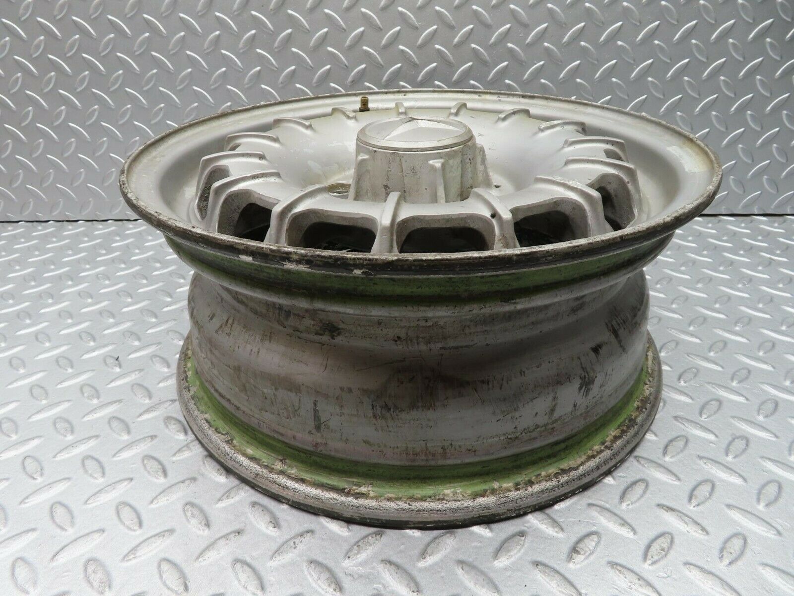 12140 Mercedes-Benz Alloy Wheel Mexican Hat 5.5Jx14H2 ET30 1234001702