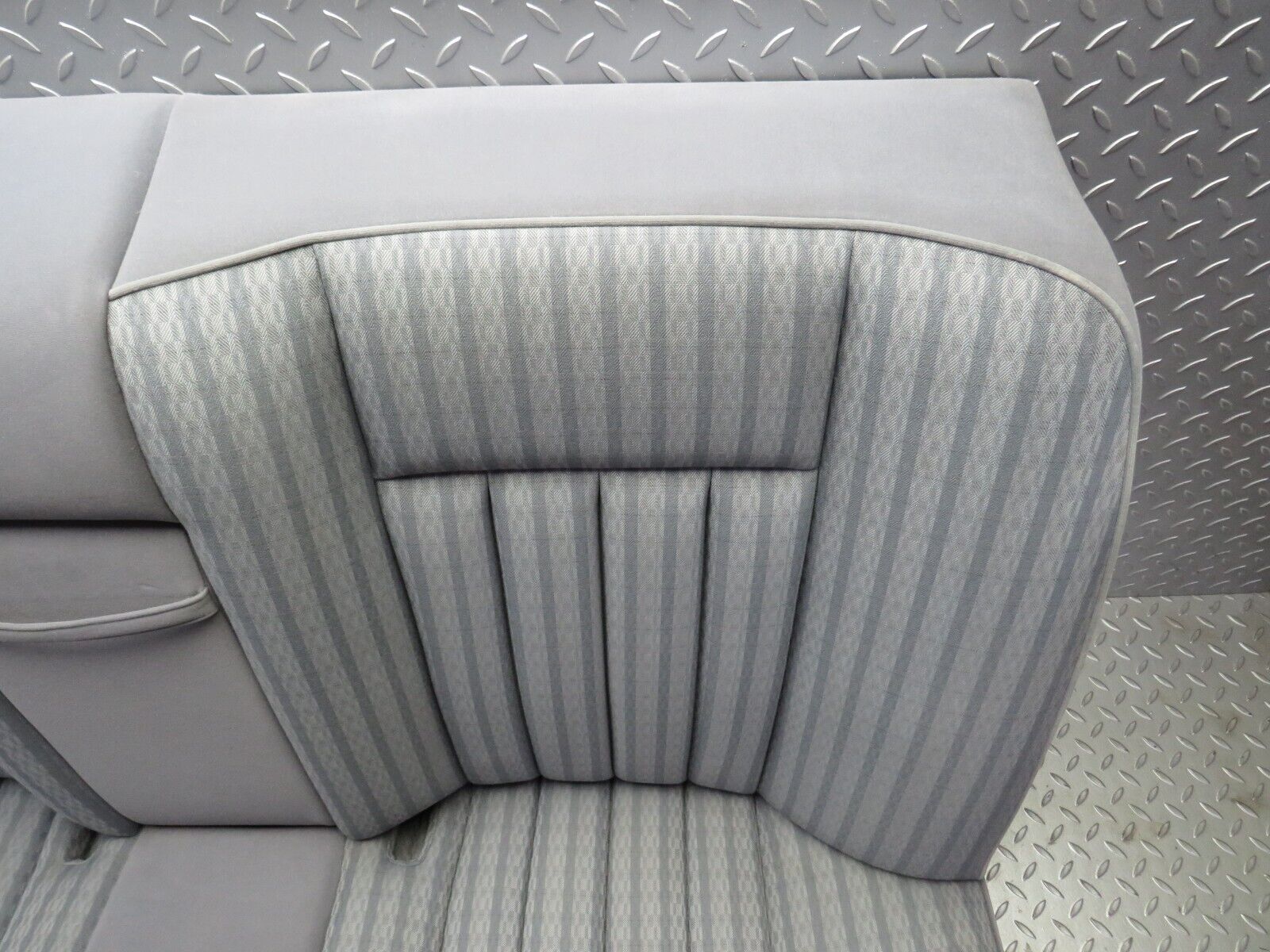 30325 Mercedes-Benz W124 230E Rear Seat 1249202216