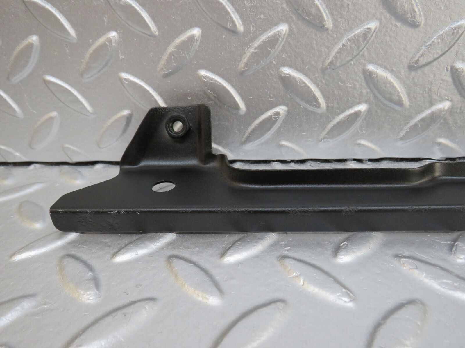 34609 Mercedes-Benz C126 380SEC Coupe Rear Window Channel Support Right Side