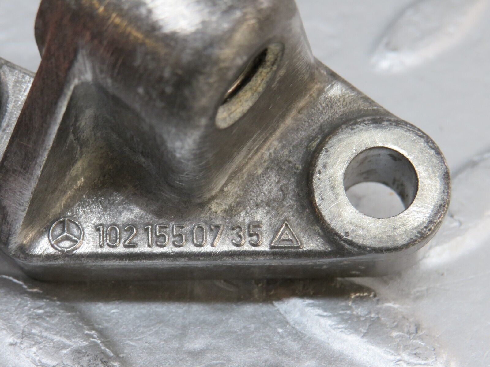 36577 Mercedes-Benz W201 190E 2.0L Alternator Generator Support Bracket 1021550735