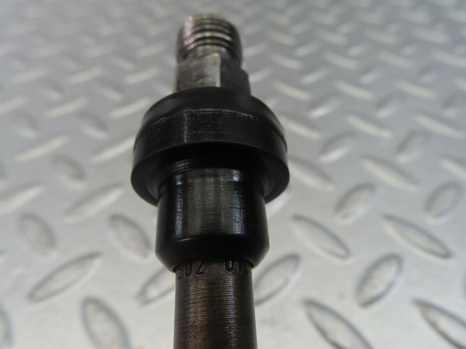 10794 Mercedes-Benz W123 230E Fuel Injector Bosch 0437502010