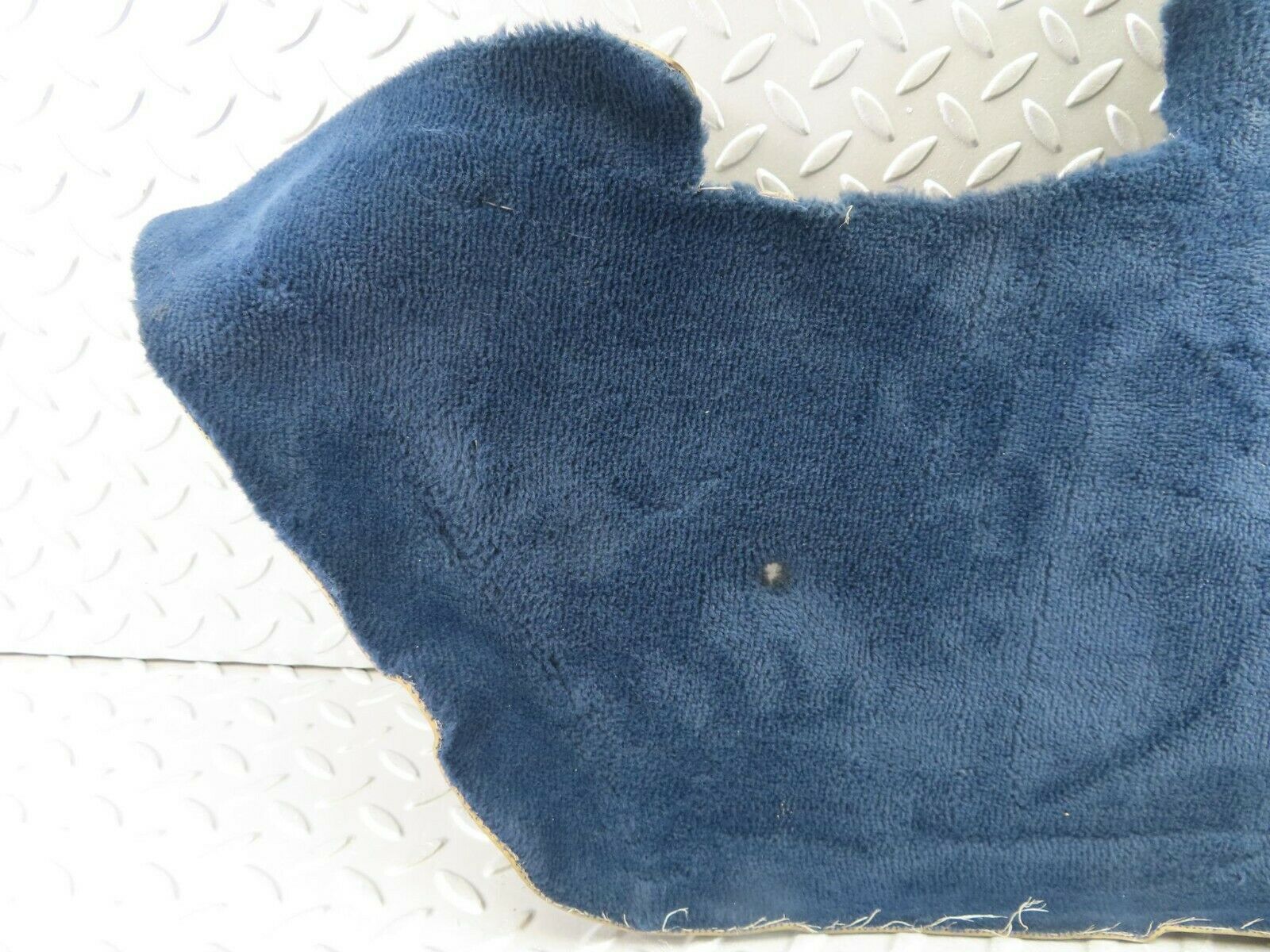 9497 Mercedes-Benz C124 300CE Coupe Centre Console Carpet Left Blue