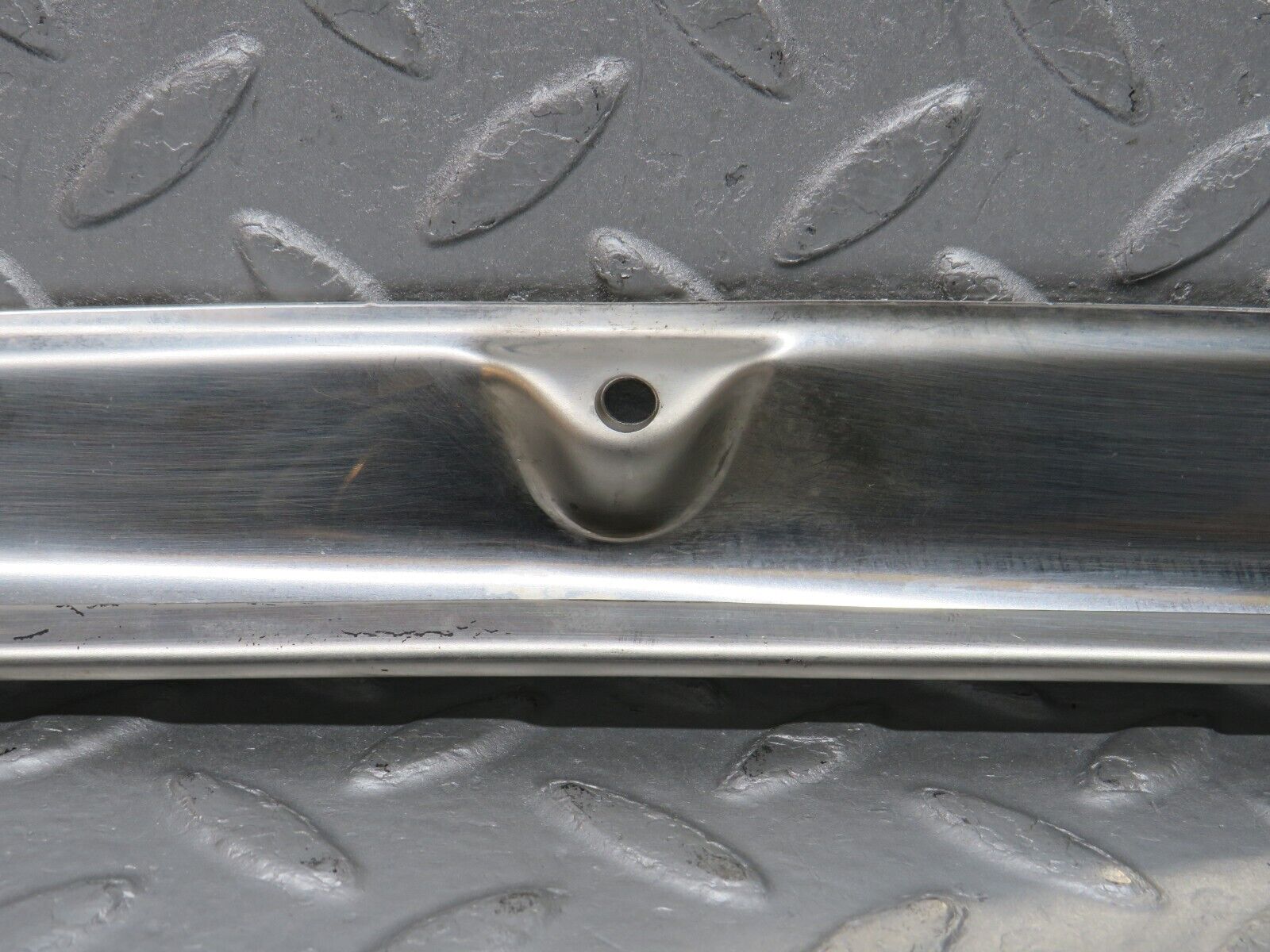 38593 Mercedes-Benz R129 280SL Coupe Folding Top Chrome Top Cover Trim Right