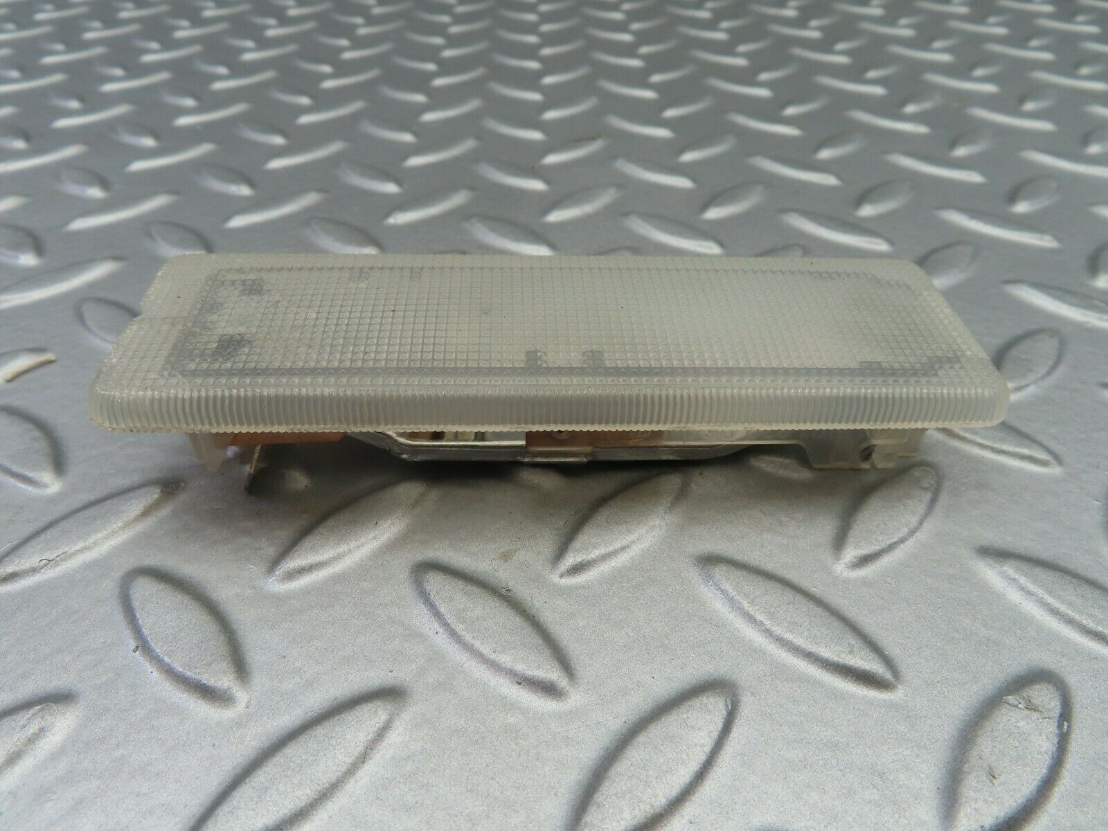 6461 Mercedes-Benz S124 E220 Wagon Rear Interior Dome Light 0018200601