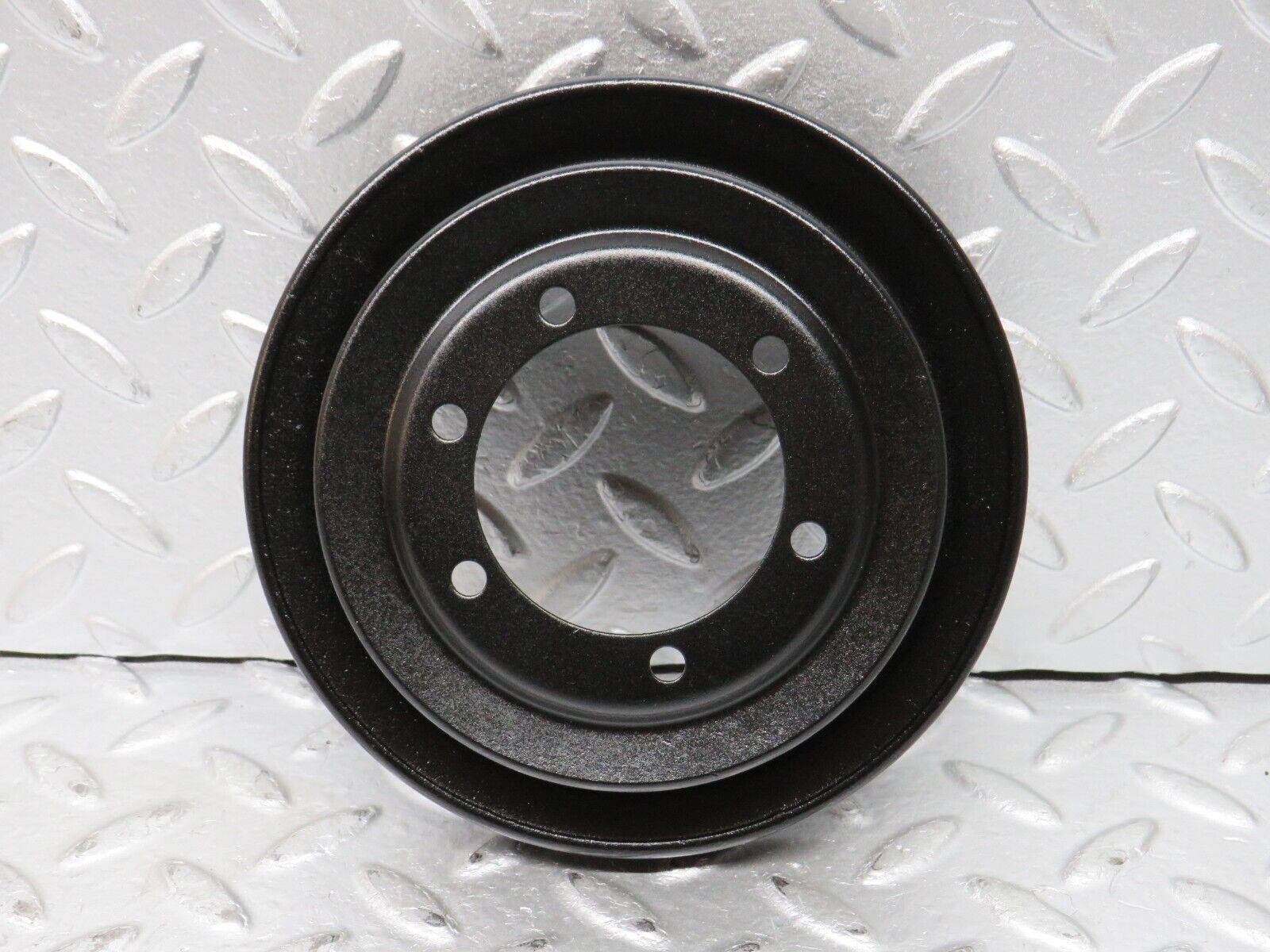 32020 Mercedes-Benz W123 230E Crankshaft Pulley 1020320404