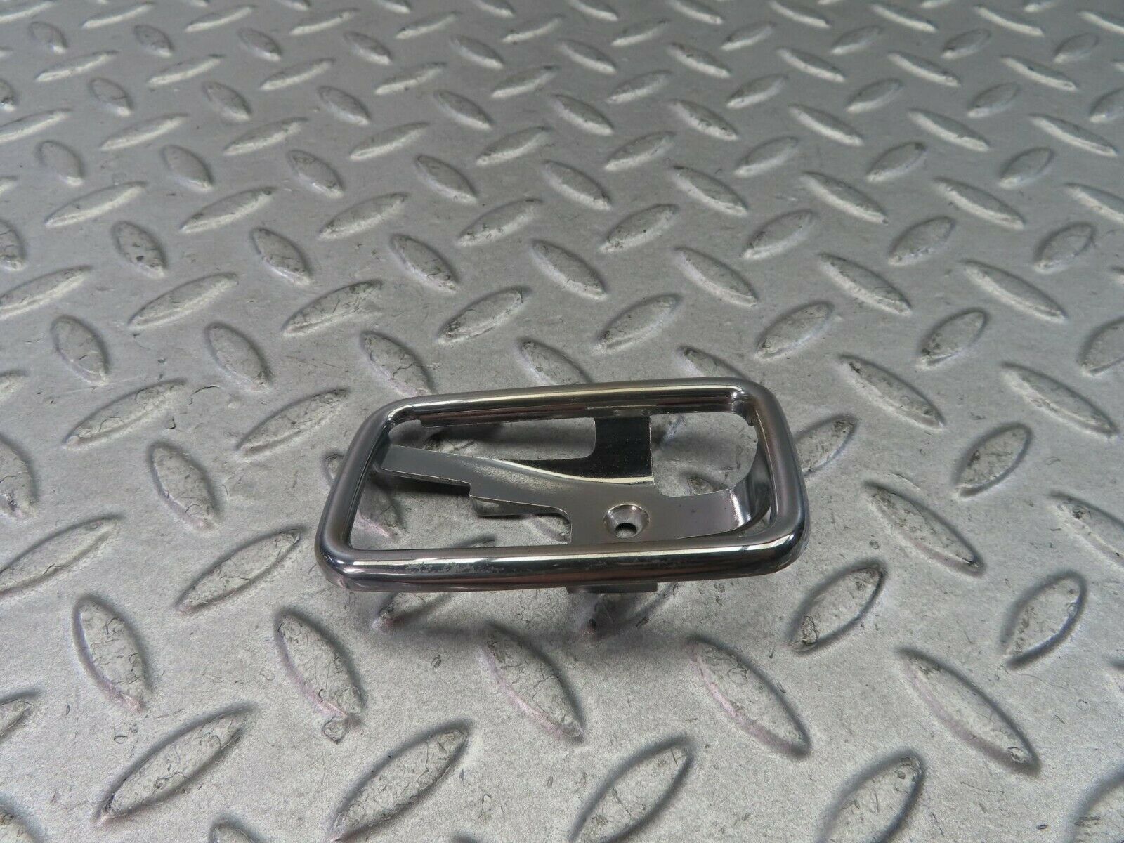 8638 Mercedes-Benz W108 Chrome Frame For Door Opener Left 1087660511