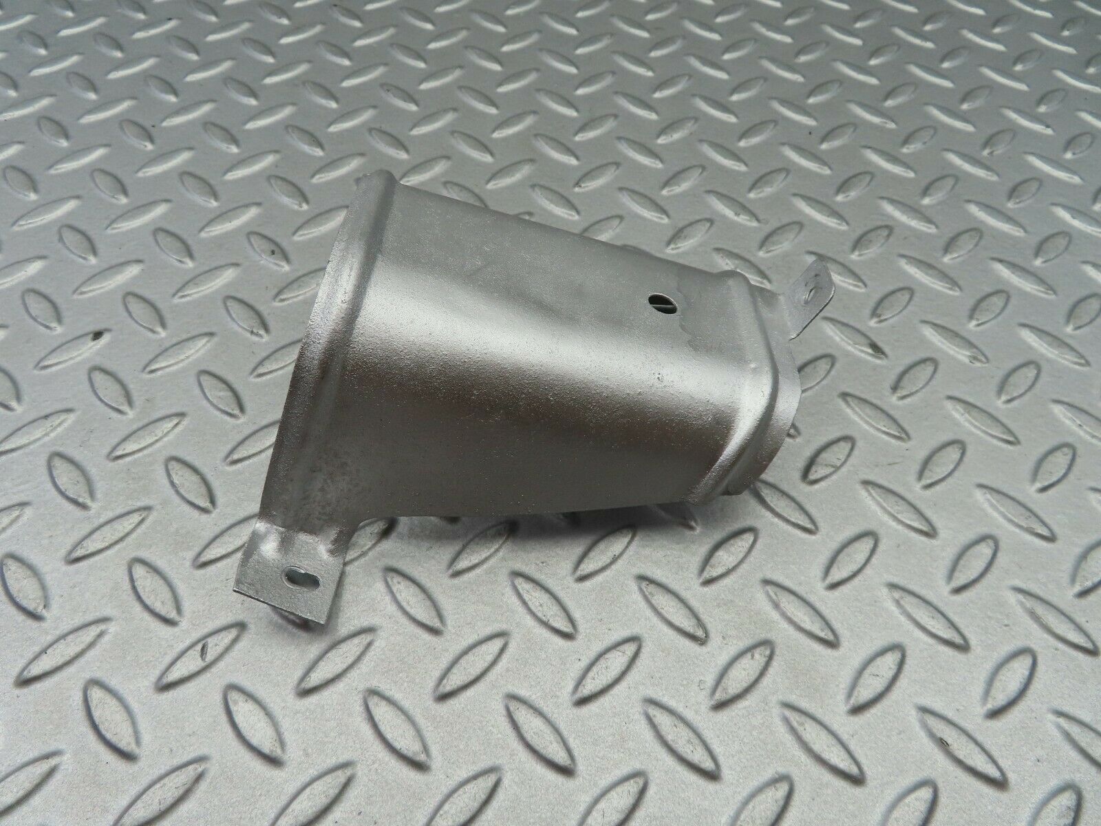 5926 Mercedes-Benz W123 200 Exhaust Heat Shield