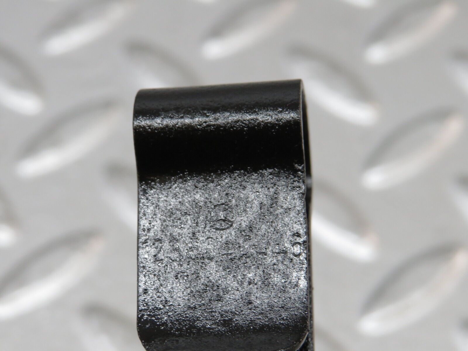 27903 Mercedes-Benz W123 280E Radiator Fan Shroud Cover Holder 1235040446