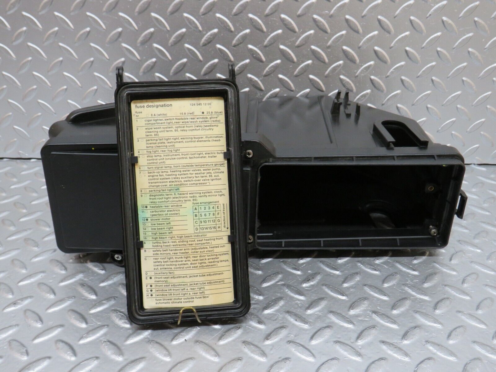 29329 Mercedes-Benz W124 230E Fuse Box 1245401850 1245400282 1245400182