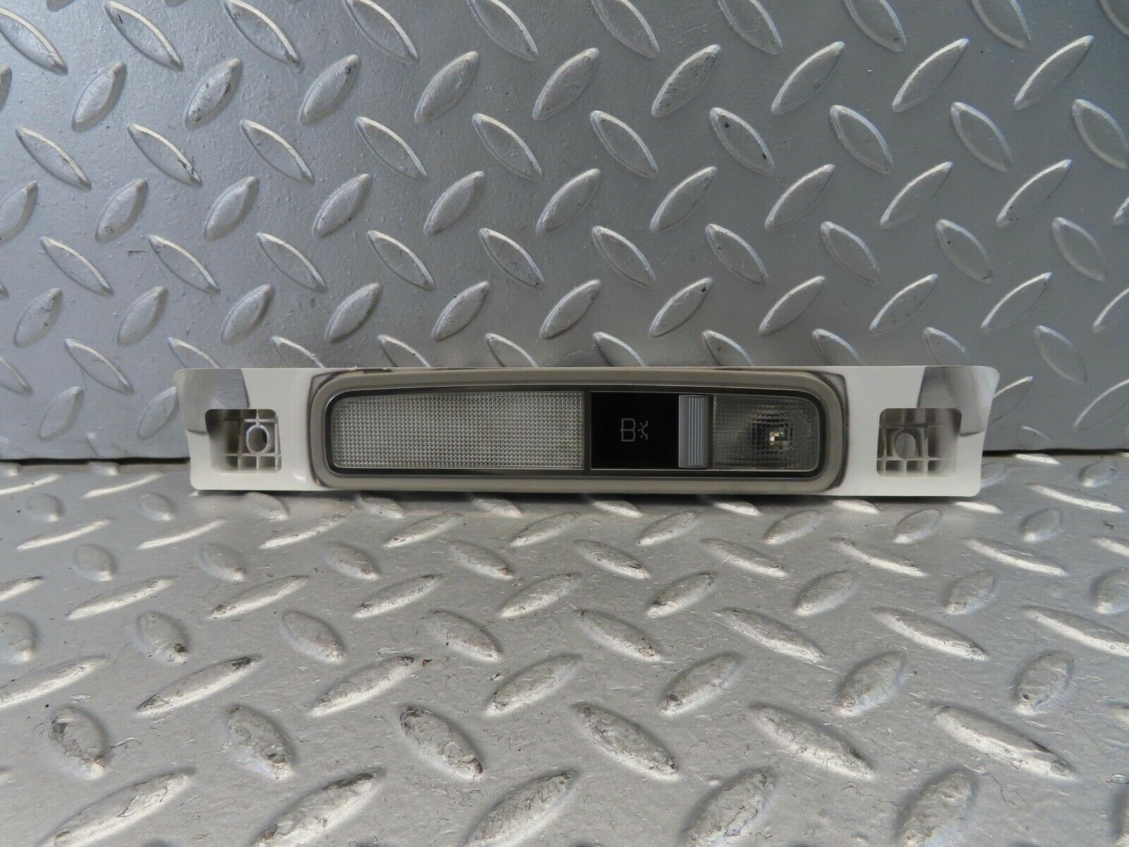 11111 Mercedes-Benz W221 S320 Interior Rear Right Roof Light 2218201201