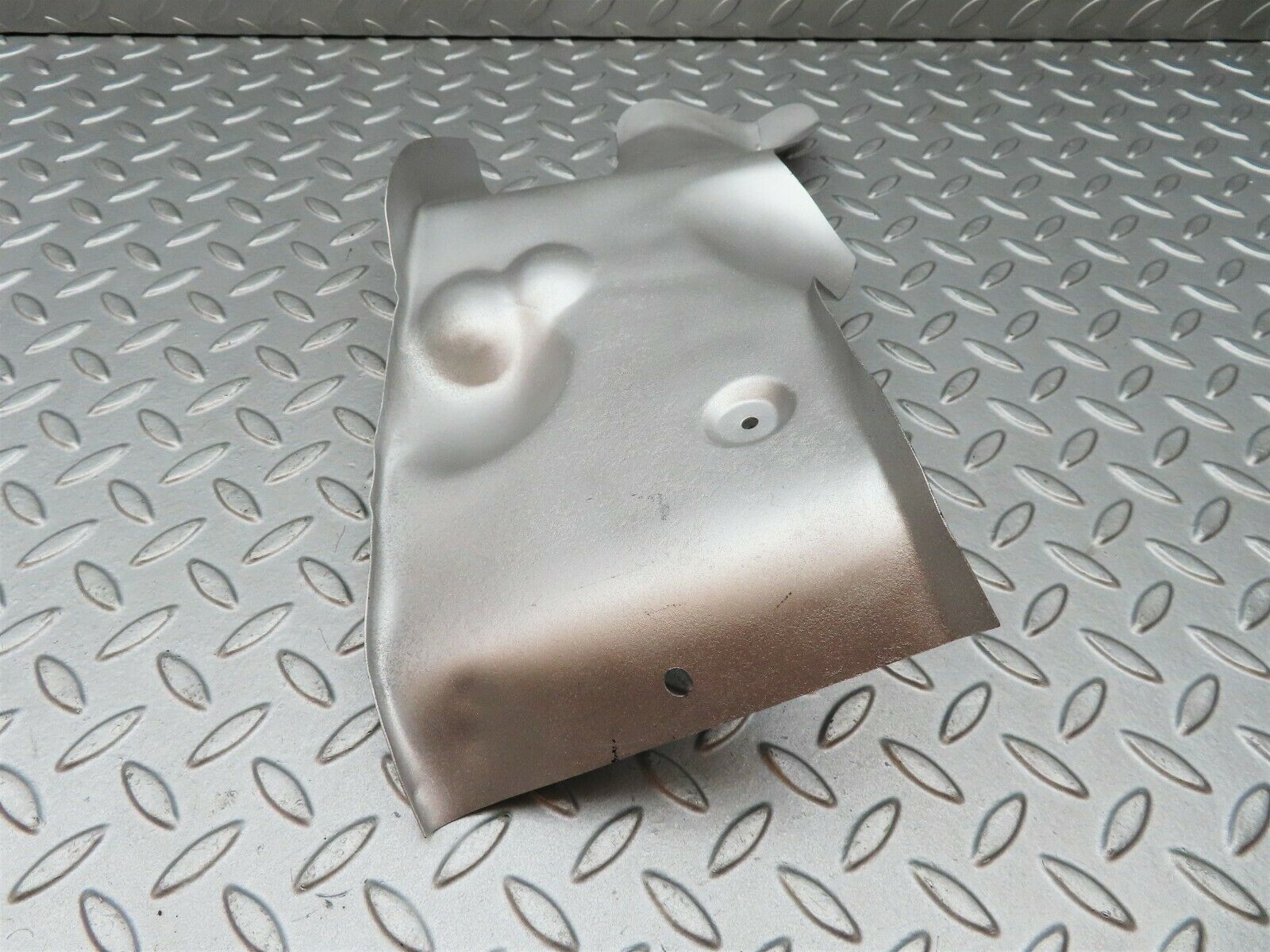 3996 Mercedes-Benz S123 200T Wagon Exhaust Heat Shield