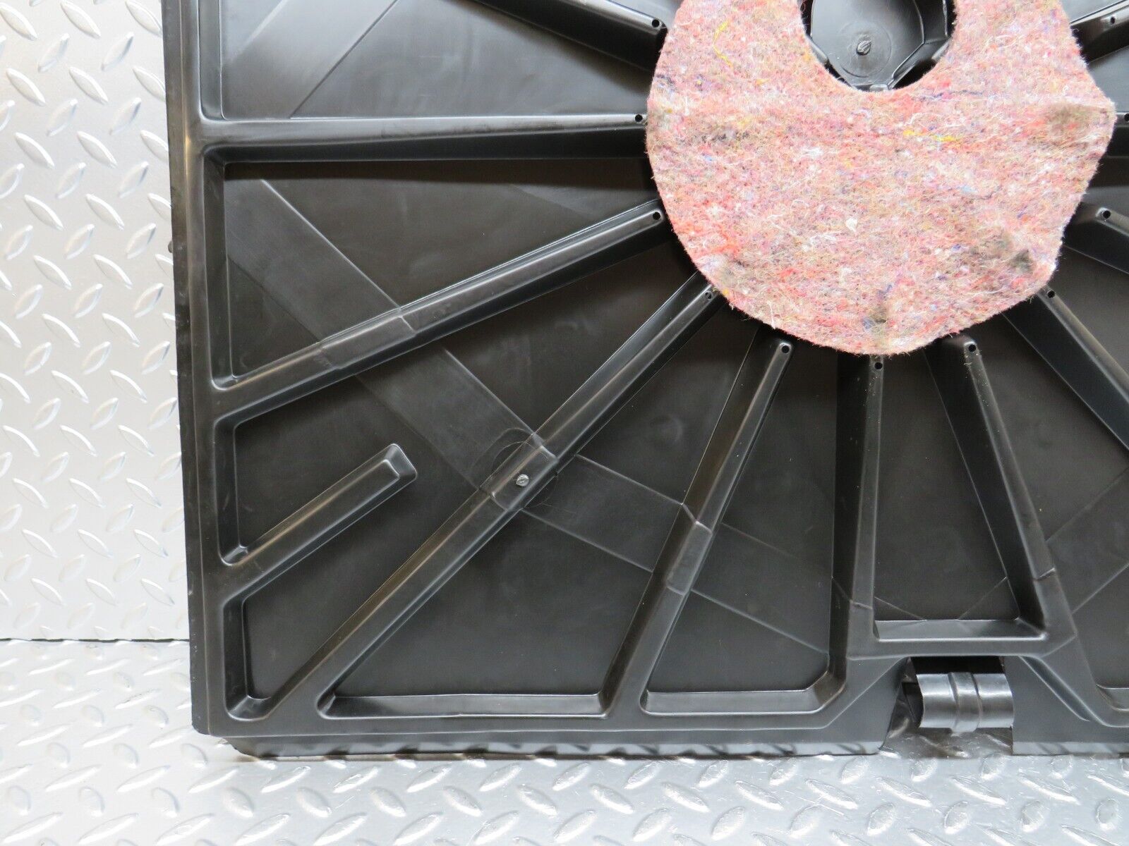 30649 Mercedes-Benz W201 190E 2.0L Spare Wheel Cover 2016900530 2016900730