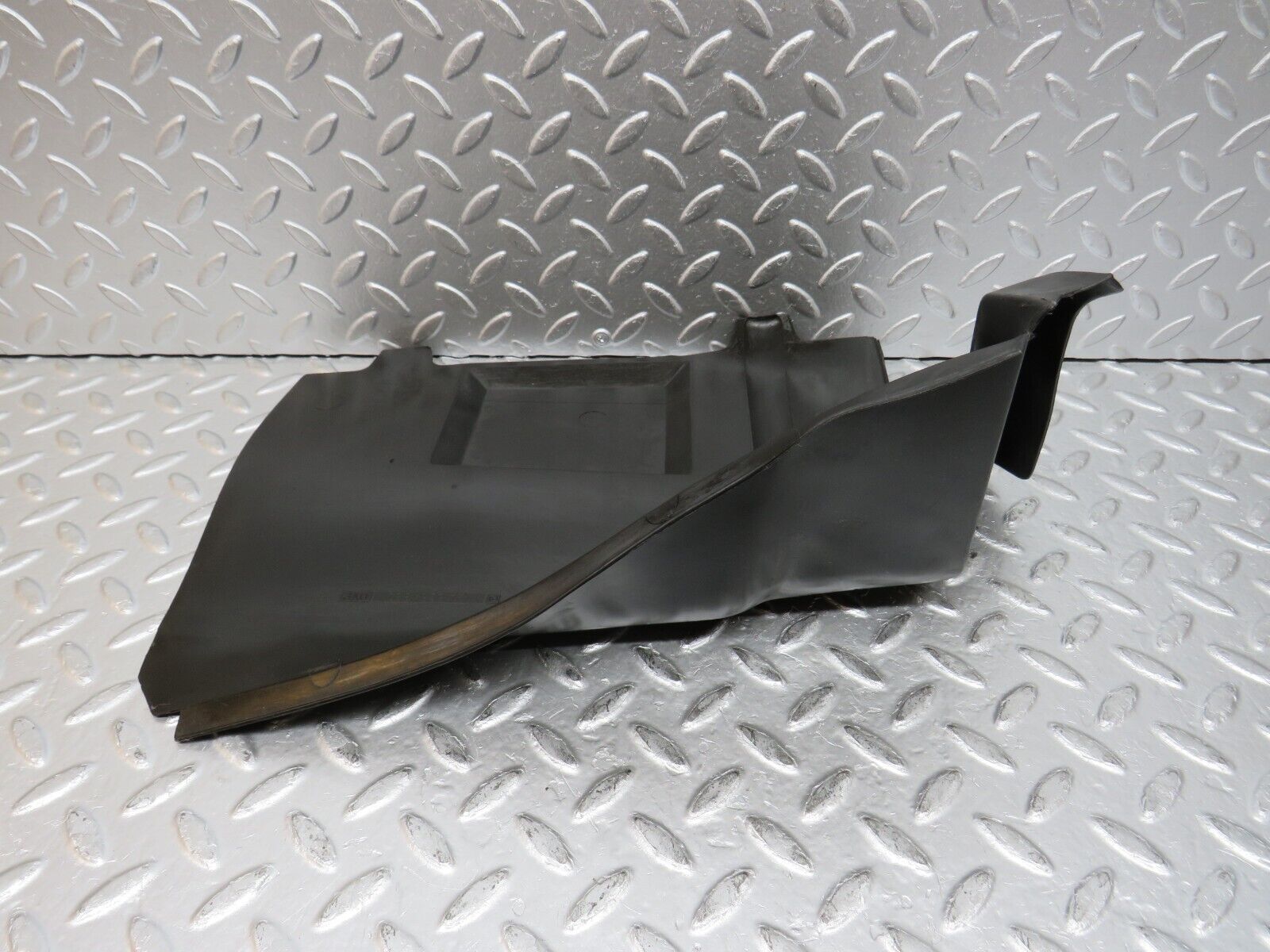 32354 Mercedes-Benz S124 300TE Engine Compartment Cover Left Side 1246261930