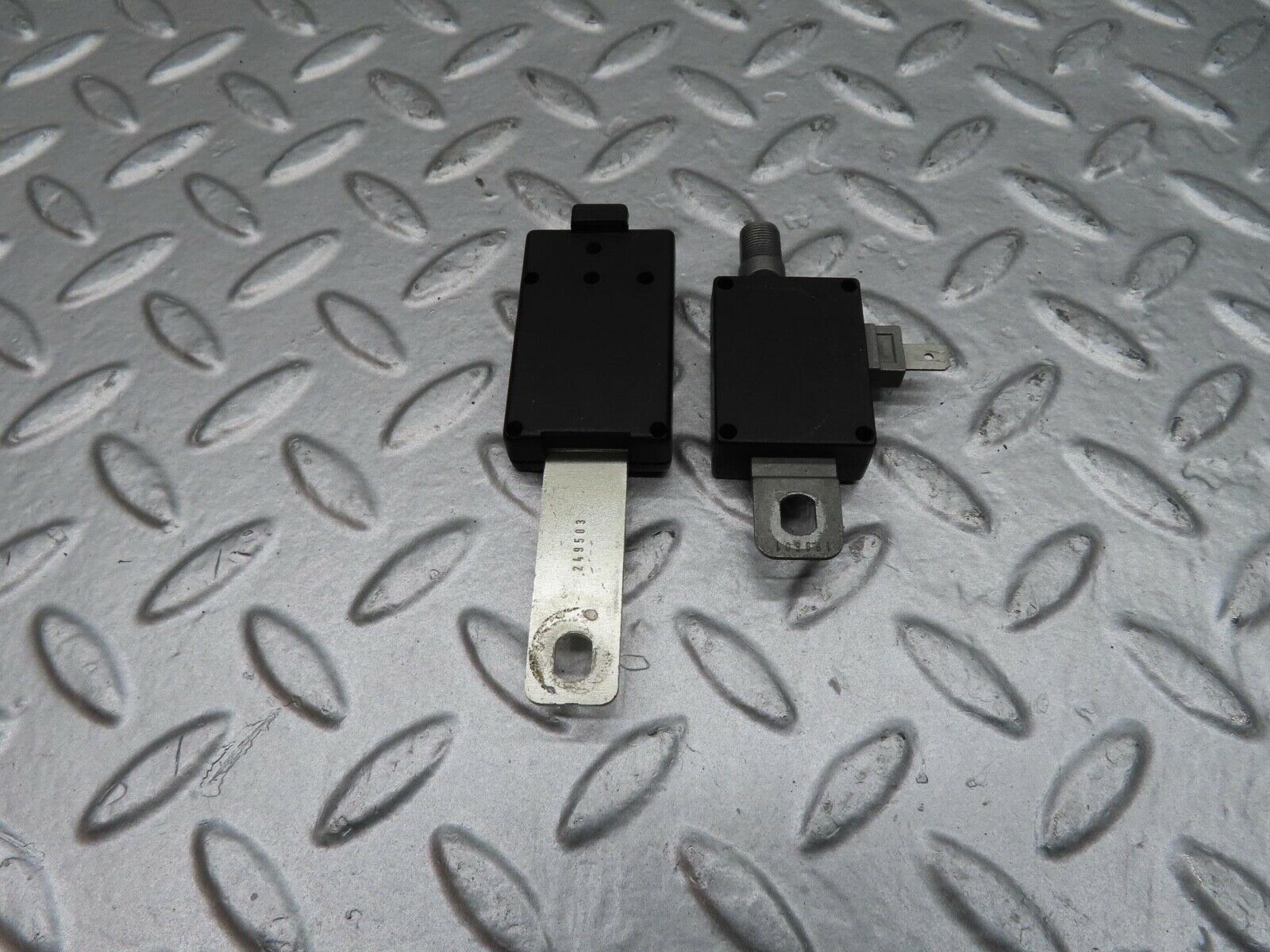 14929 Mercedes-Benz W140 S320 Antenna Amplifier 1408202189 1408202089