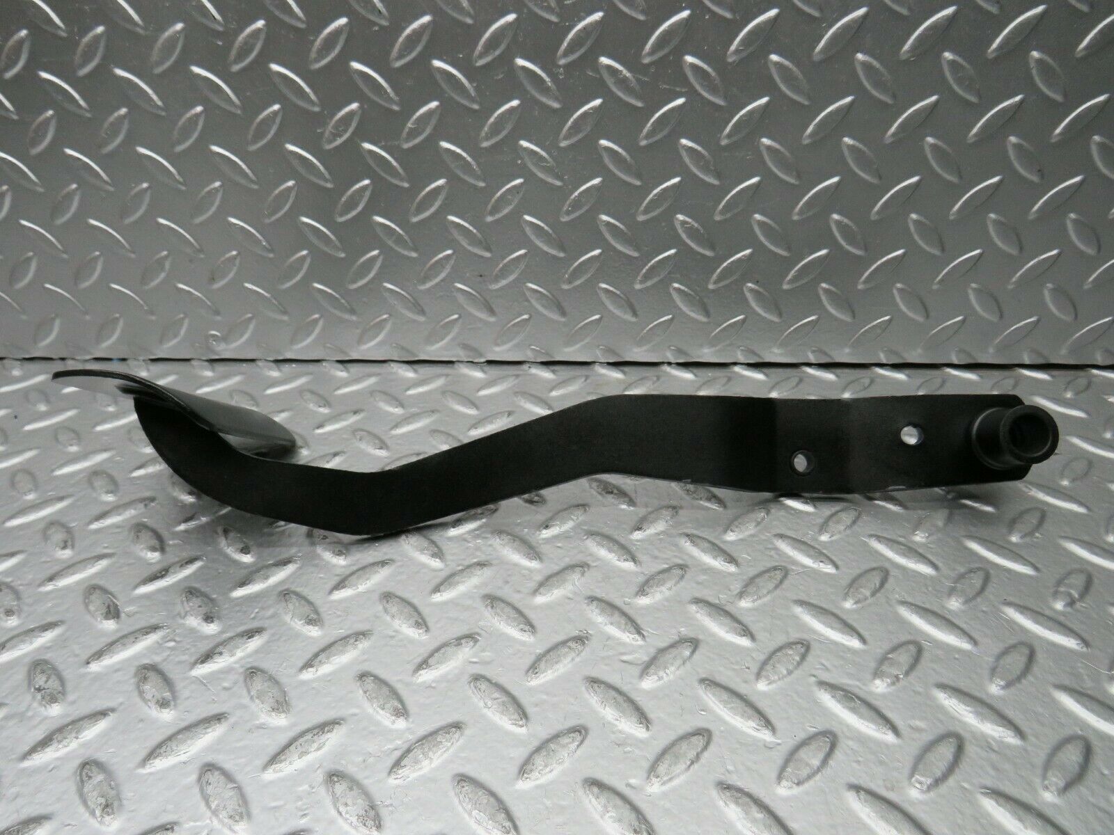 23036 Mercedes-Benz C123 230CE Coupe Brake Pedal