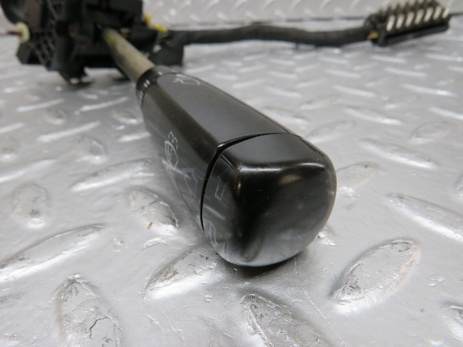 34329 Mercedes-Benz C126 380SEC Coupe Indicator Wiper Stalk