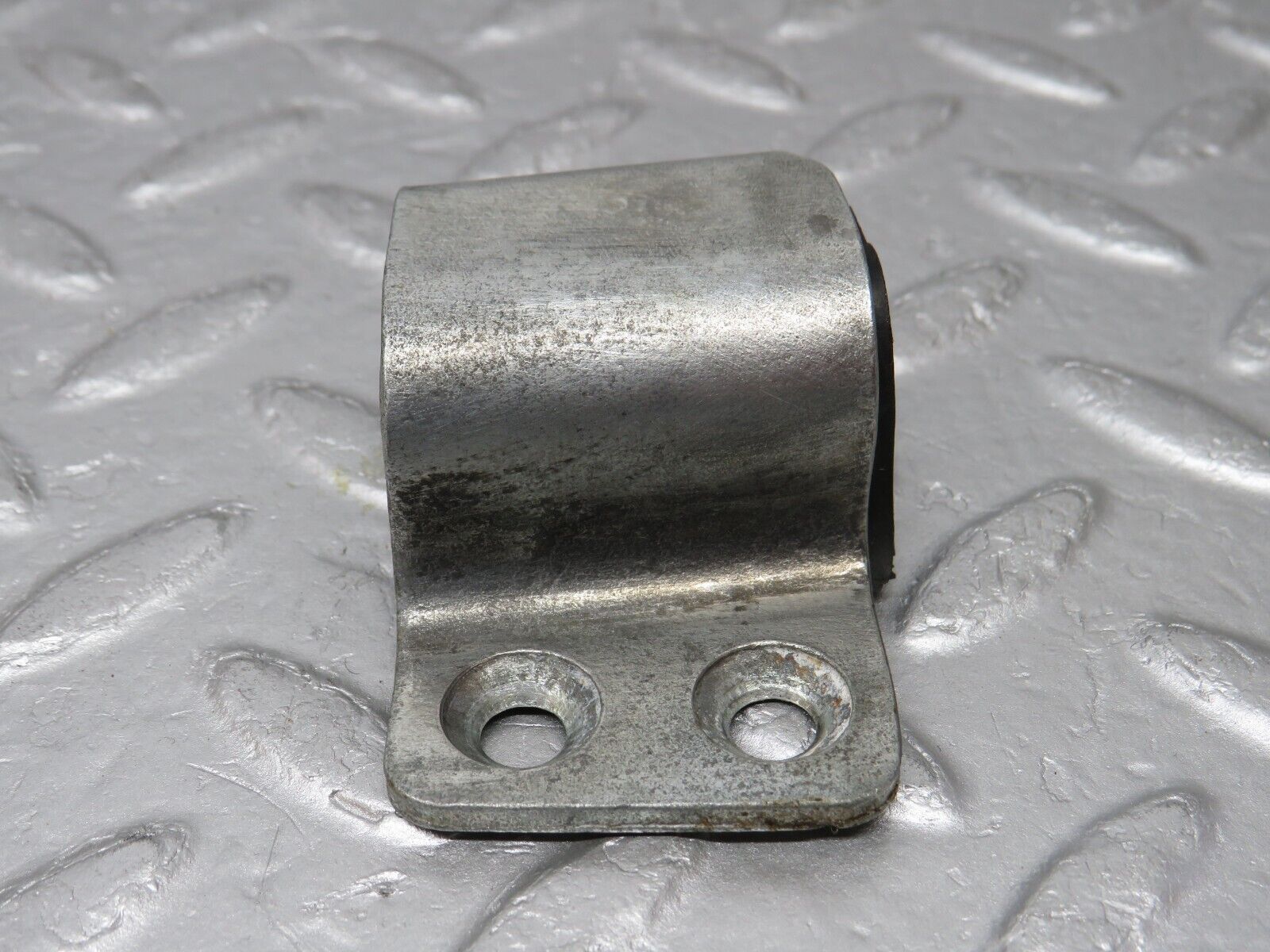 37479 Mercedes-Benz W109 300SEL Door Lock Latch Right