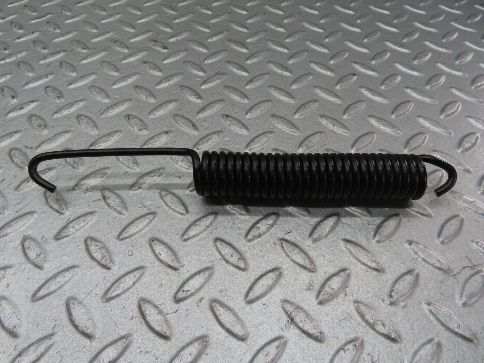 13885 Mercedes-Benz C107 280SLC Bonnet Hinge Spring