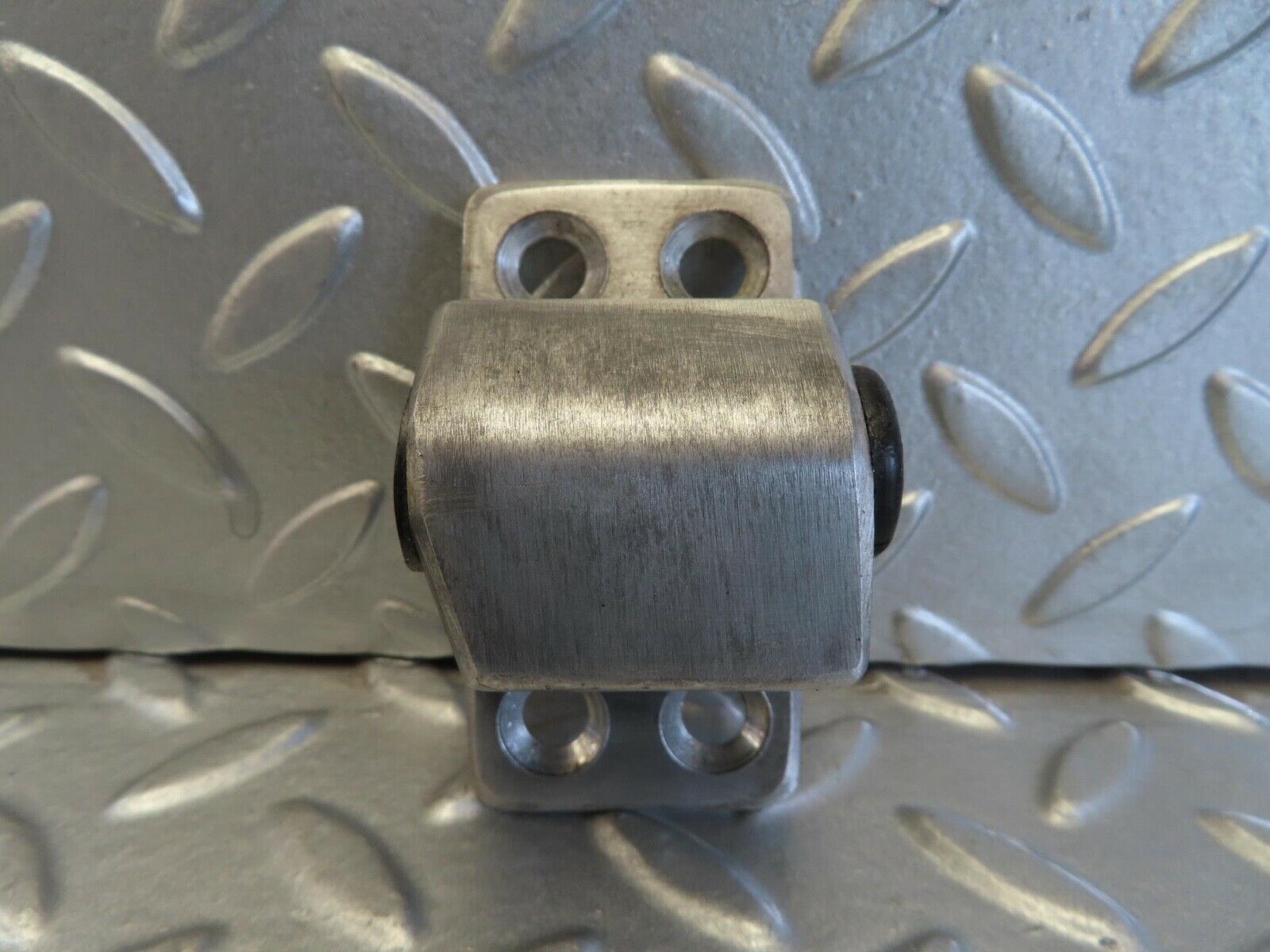 14257 Mercedes-Benz W116 350SE Door Lock Latch Right Side