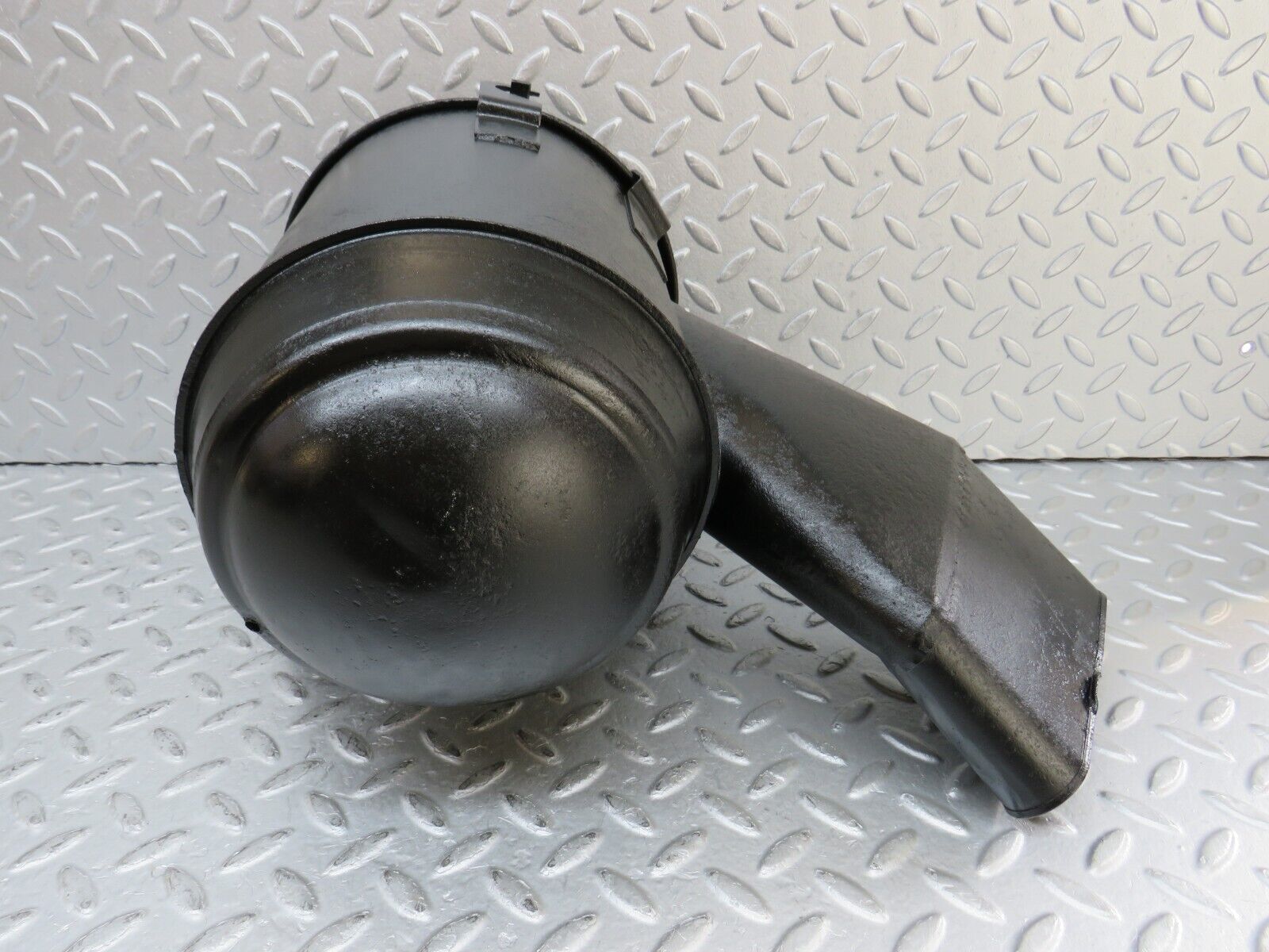 35935 Mercedes-Benz W108 Air Filter Box Housing 4512085165