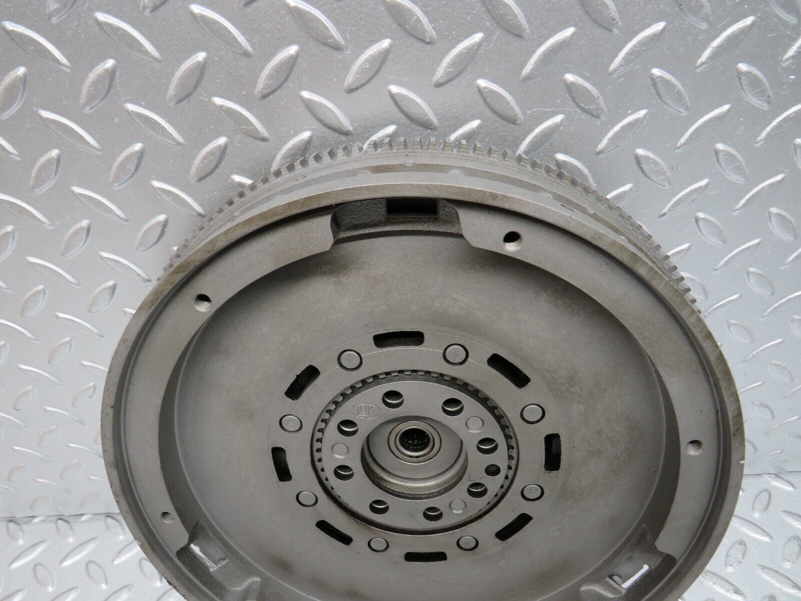 31504 Mercedes-Benz S124 220TE Wagon Flywheel Starter Ring Manual Gearbox Luk