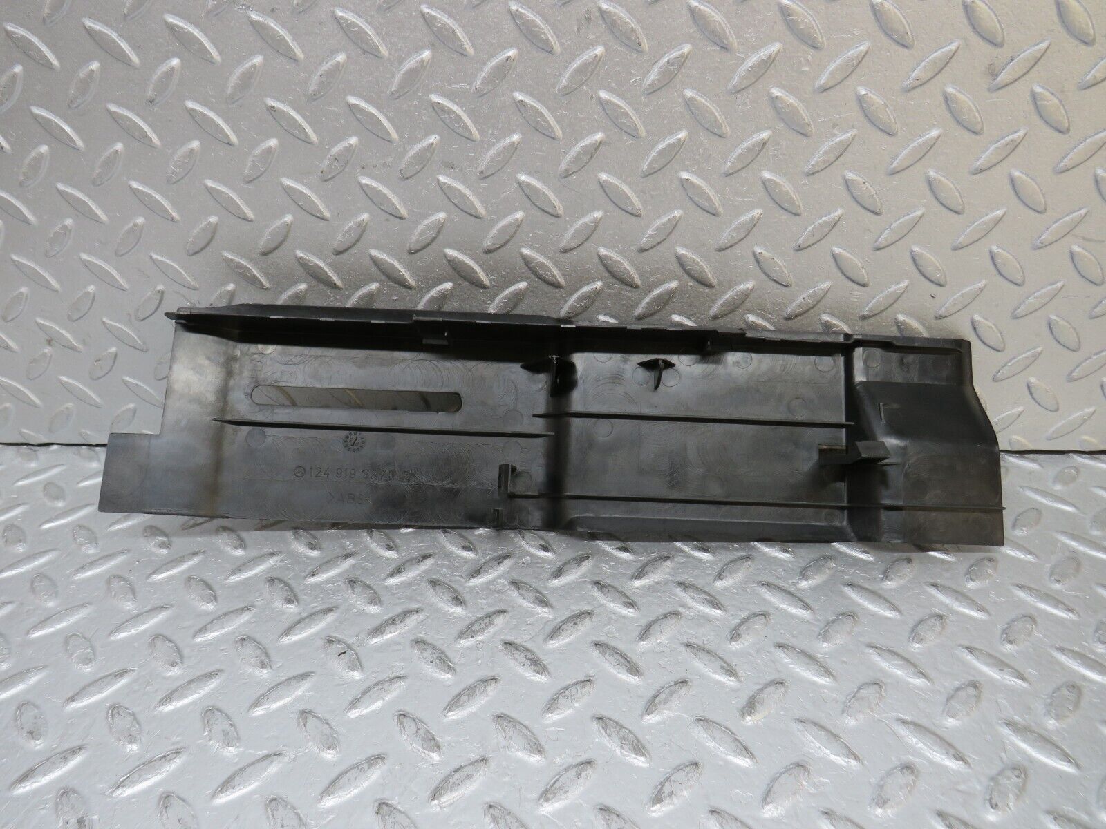 37960 Mercedes-Benz A124 320E Cabriolet Seat Front Cover Trim Black 1249193320