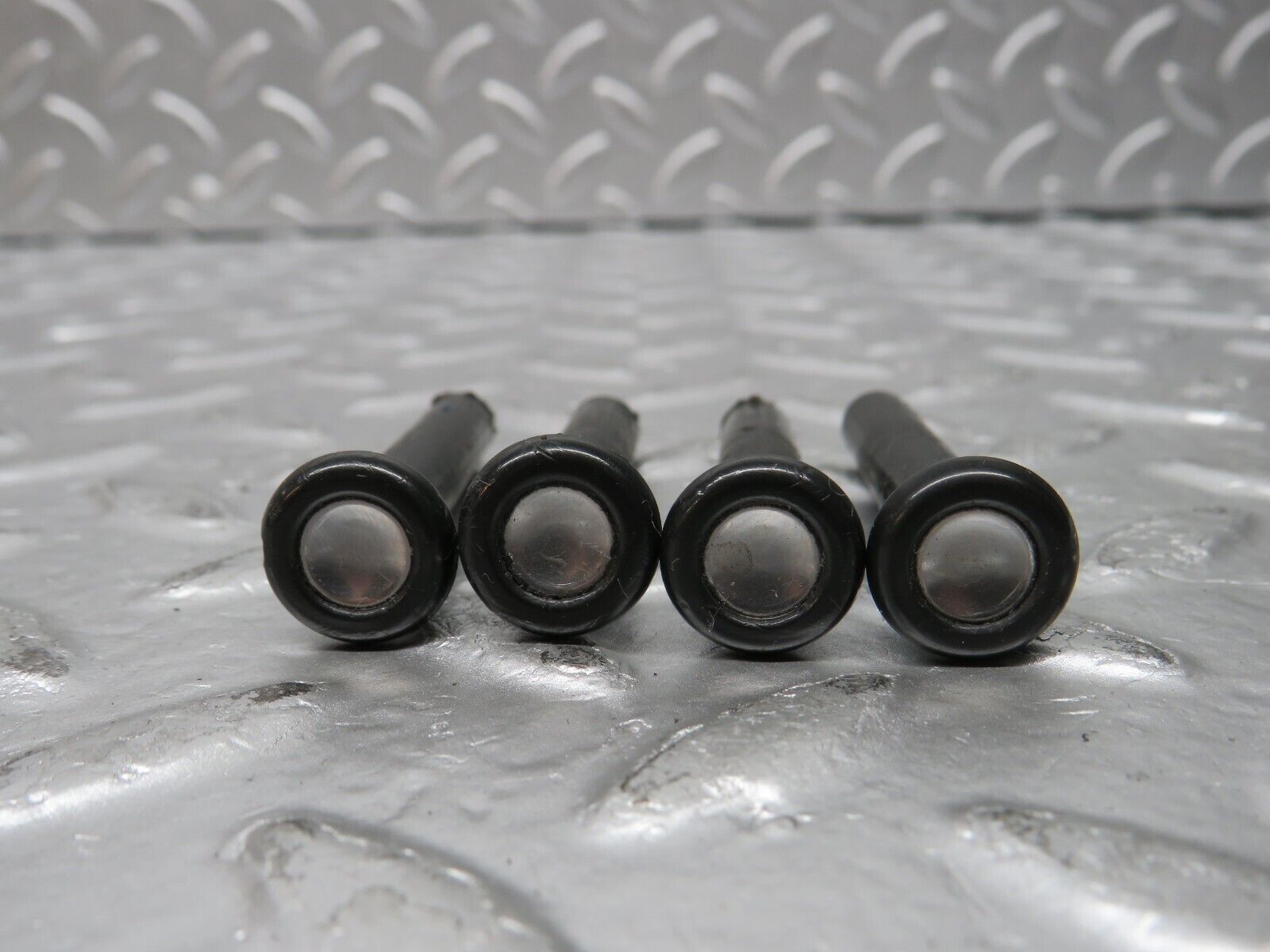 31019 Mercedes-Benz W123 230E Door Lock Knob Set